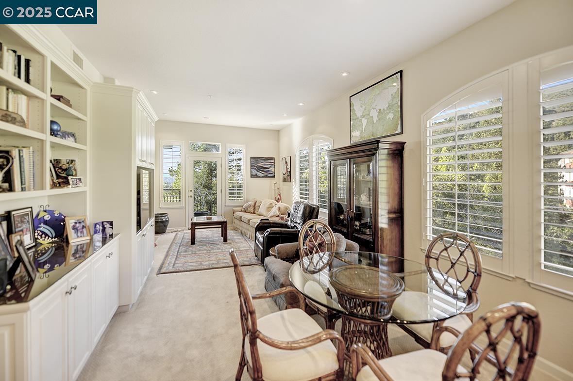 Photo #3: 41102649 Listing 