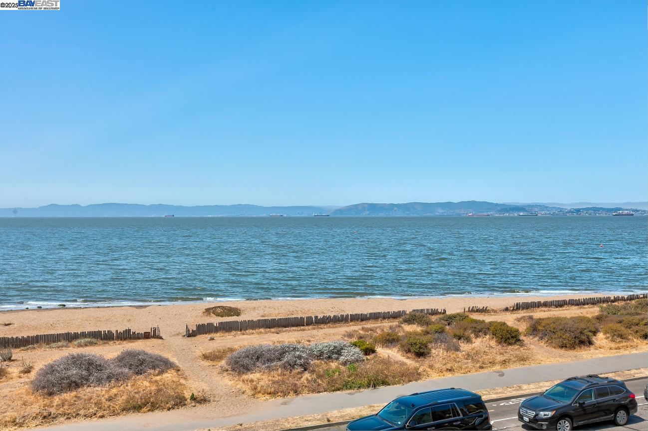 Detail Gallery Image 24 of 30 For 1001 Shoreline Dr #301,  Alameda,  CA 94501 - 2 Beds | 2 Baths