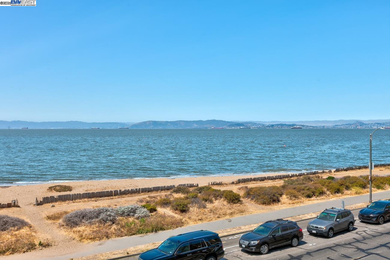Detail Gallery Image 27 of 30 For 1001 Shoreline Dr #301,  Alameda,  CA 94501 - 2 Beds | 2 Baths