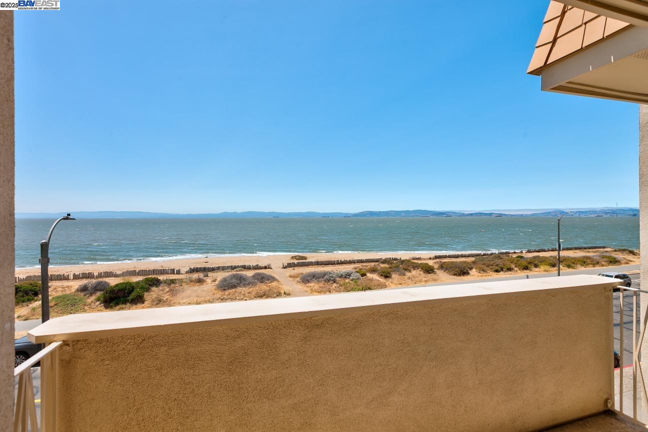 Detail Gallery Image 28 of 30 For 1001 Shoreline Dr #301,  Alameda,  CA 94501 - 2 Beds | 2 Baths