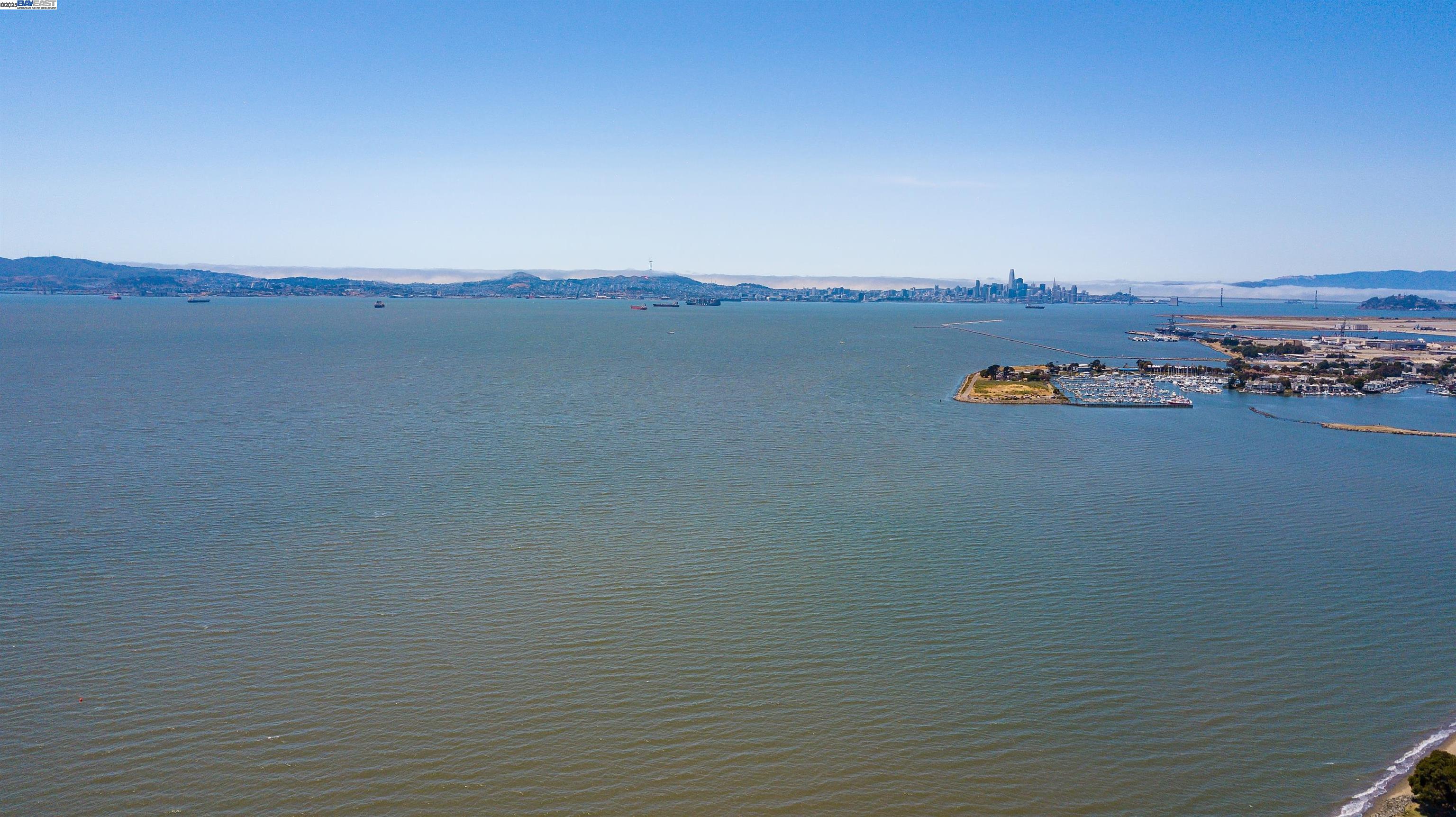 Detail Gallery Image 29 of 30 For 1001 Shoreline Dr #301,  Alameda,  CA 94501 - 2 Beds | 2 Baths