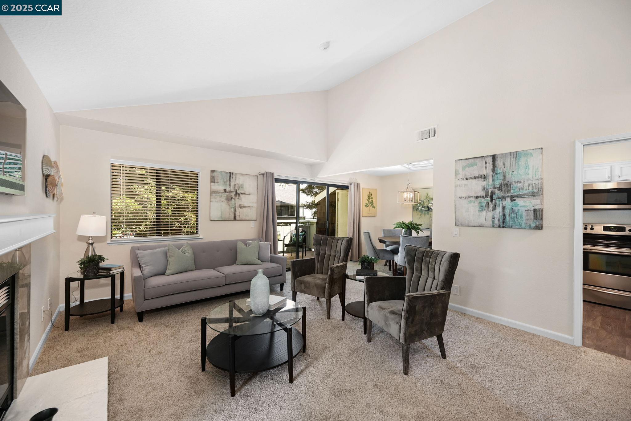 More Details about MLS # 41102655 : 212 COMPTON CIR # D
