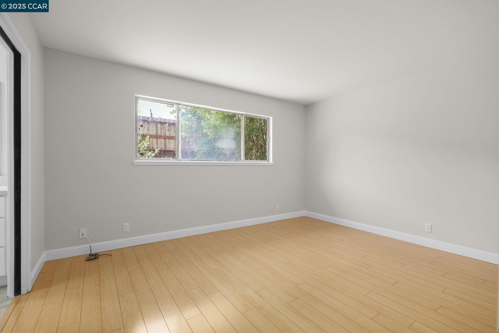 Detail Gallery Image 21 of 32 For 2307 Panoramic Dr, Concord,  CA 94520 - 3 Beds | 2 Baths