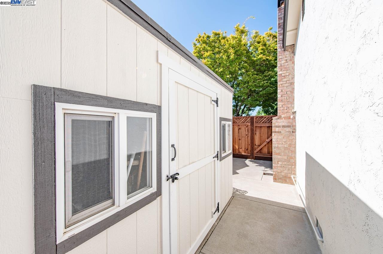 Detail Gallery Image 44 of 45 For 139 Amber Way, Livermore,  CA 94550 - 3 Beds | 2 Baths