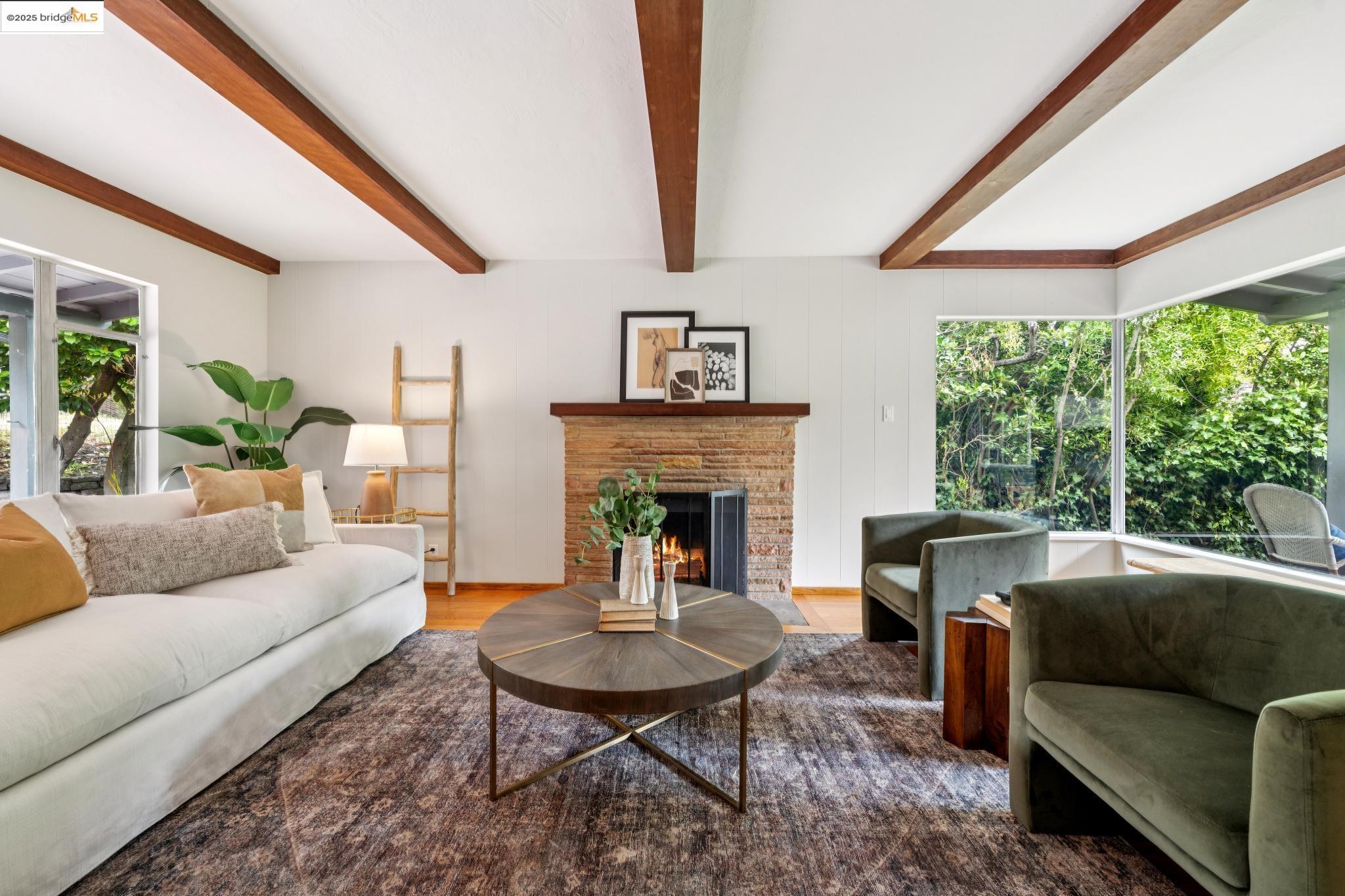 25 Kerr Ave, Kensington, California 94707, 3 Bedrooms Bedrooms, 6 Rooms Rooms,2 BathroomsBathrooms,Residential,For Sale,25 Kerr Ave,41102665