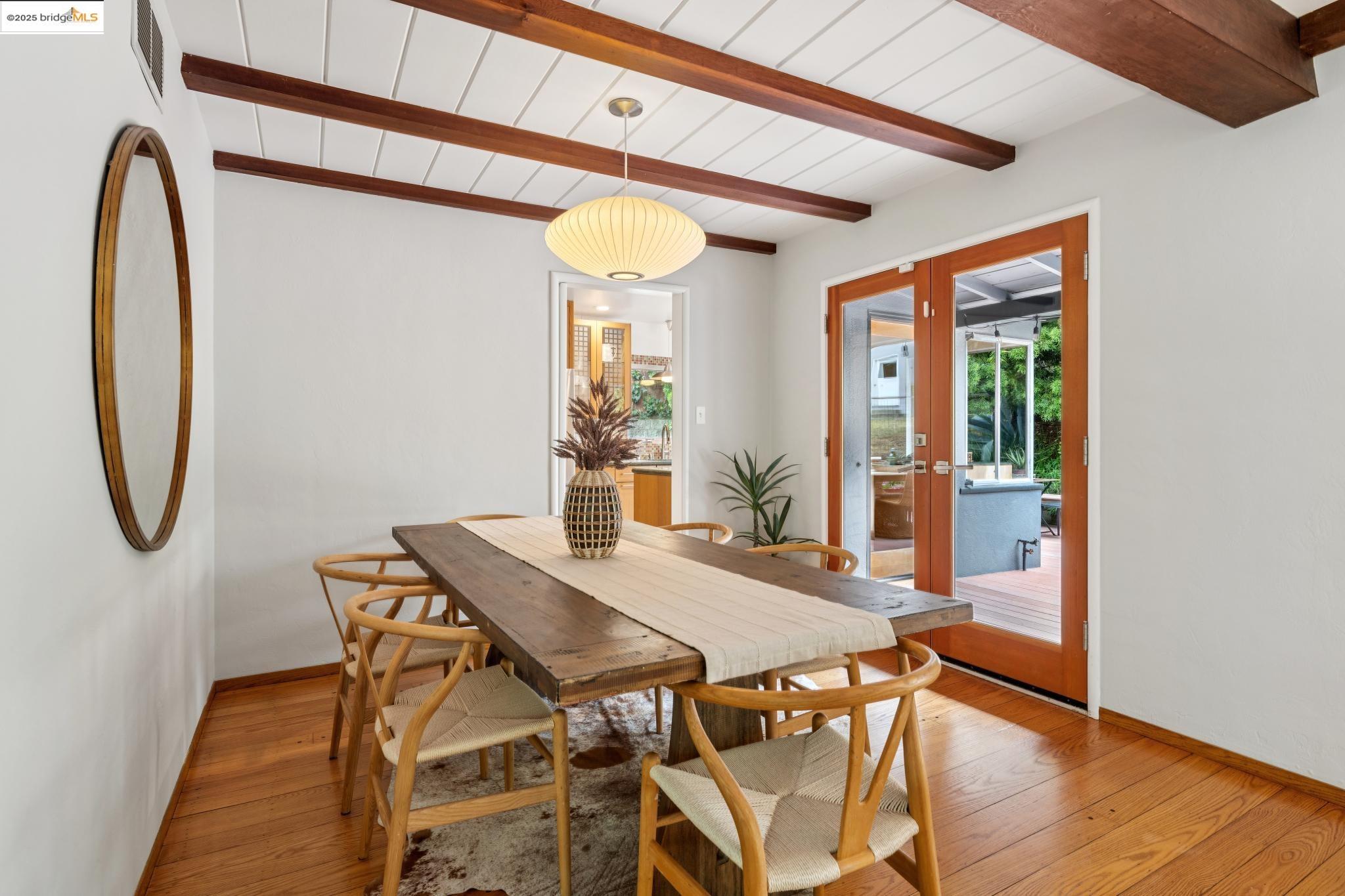 25 Kerr Ave, Kensington, California 94707, 3 Bedrooms Bedrooms, 6 Rooms Rooms,2 BathroomsBathrooms,Residential,For Sale,25 Kerr Ave,41102665