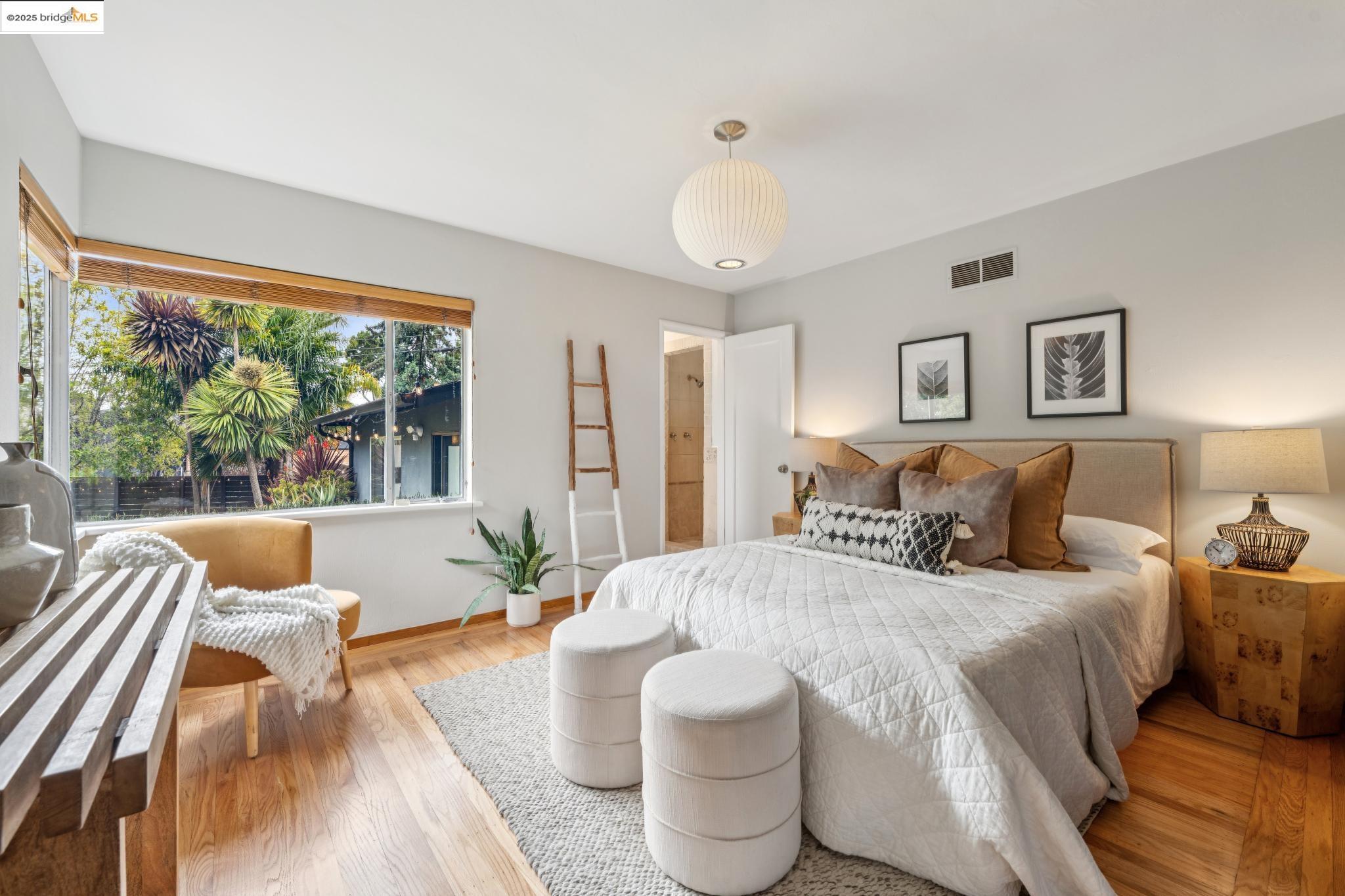 25 Kerr Ave, Kensington, California 94707, 3 Bedrooms Bedrooms, 6 Rooms Rooms,2 BathroomsBathrooms,Residential,For Sale,25 Kerr Ave,41102665
