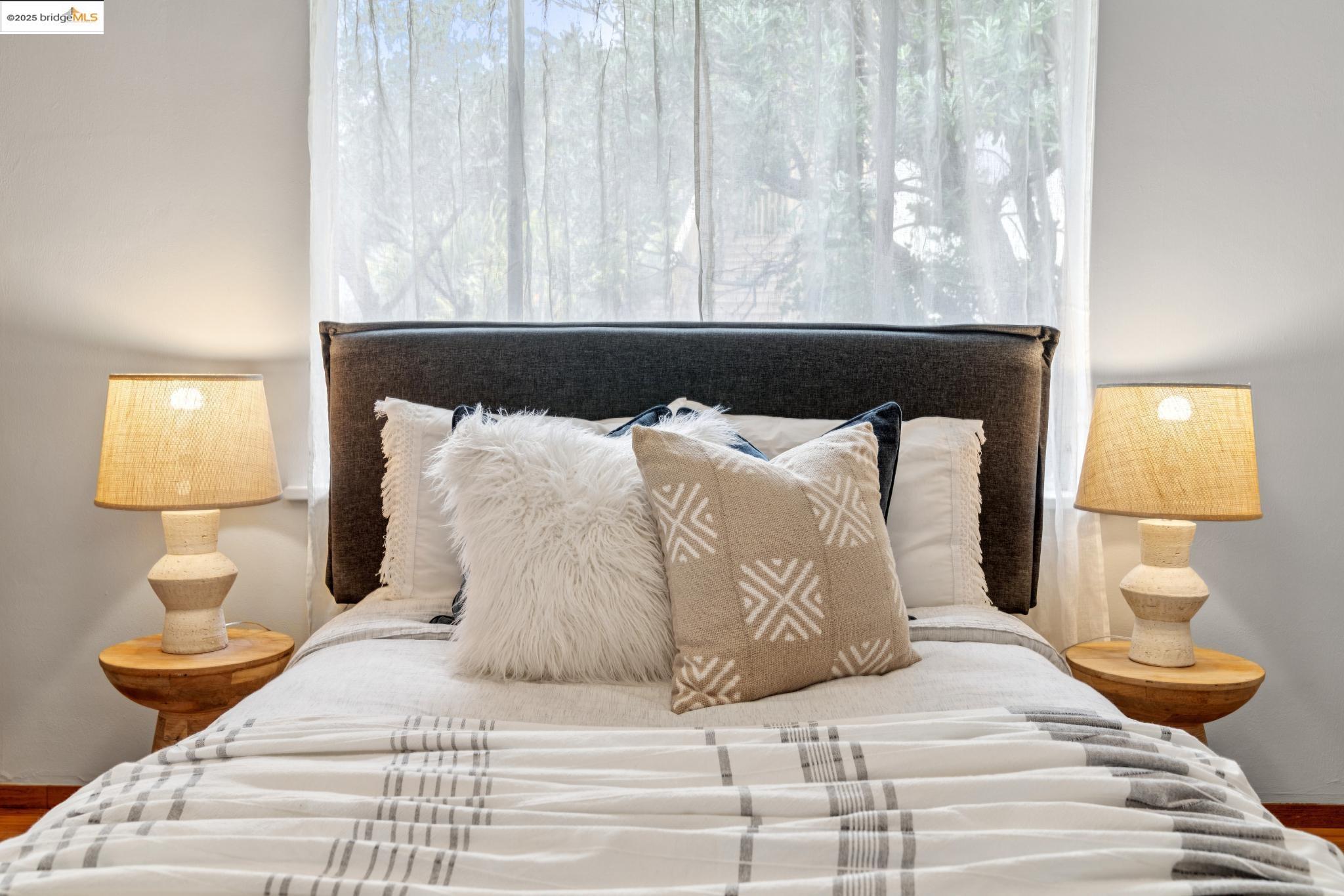 Detail Gallery Image 40 of 60 For 25 Kerr Ave, Kensington,  CA 94707 - 3 Beds | 2 Baths
