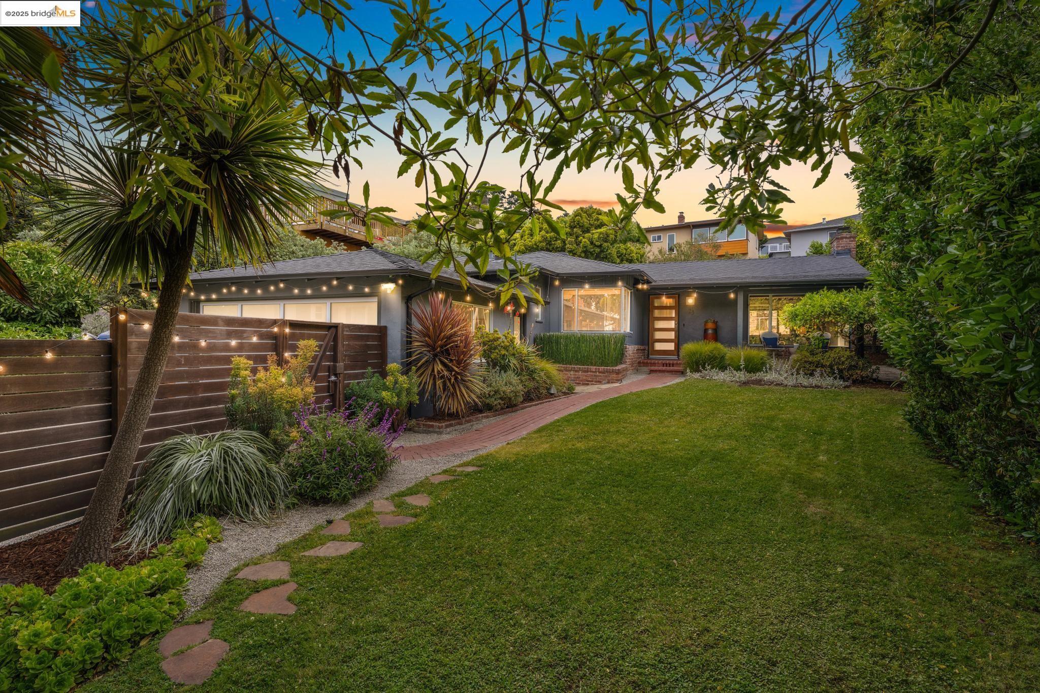 25 Kerr Ave, Kensington, California 94707, 3 Bedrooms Bedrooms, 6 Rooms Rooms,2 BathroomsBathrooms,Residential,For Sale,25 Kerr Ave,41102665