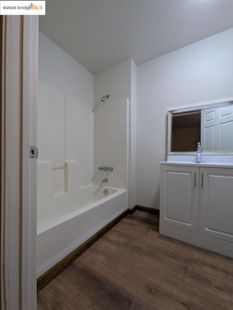 Detail Gallery Image 14 of 29 For 2950 Bear Canyon Rd, Los Gatos,  CA 95033 - 3 Beds | 2 Baths