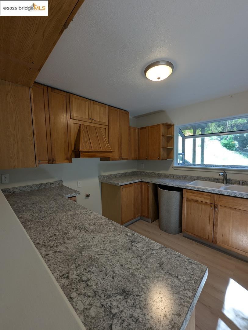 2950 Bear Canyon Road, Los Gatos, California 95033, 2 Bedrooms Bedrooms, 5 Rooms Rooms,2 BathroomsBathrooms,Residential,For Sale,2950 Bear Canyon Road,41102669