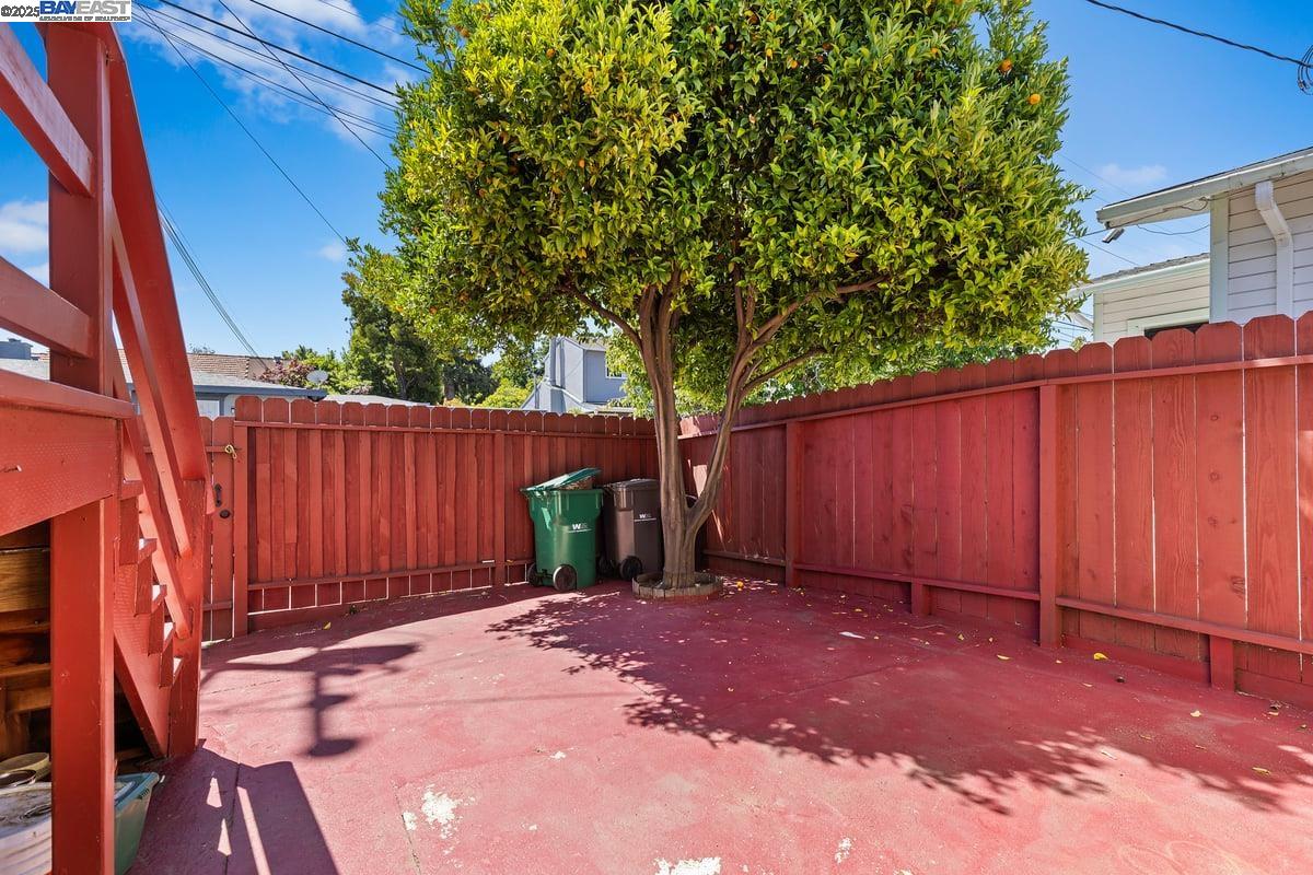 3635 Redding St, Oakland, California 94619, 2 Bedrooms Bedrooms, 5 Rooms Rooms,1 BathroomBathrooms,Residential,For Sale,3635 Redding St,41102670