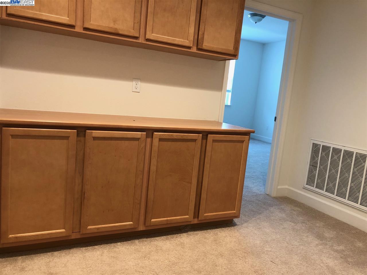 2728 Ginoso Ct # 4, San Jose, California 95111, 3 Bedrooms Bedrooms, 7 Rooms Rooms,3 BathroomsBathrooms,Residential Lease,For Rent,2728 Ginoso Ct # 4,41102671