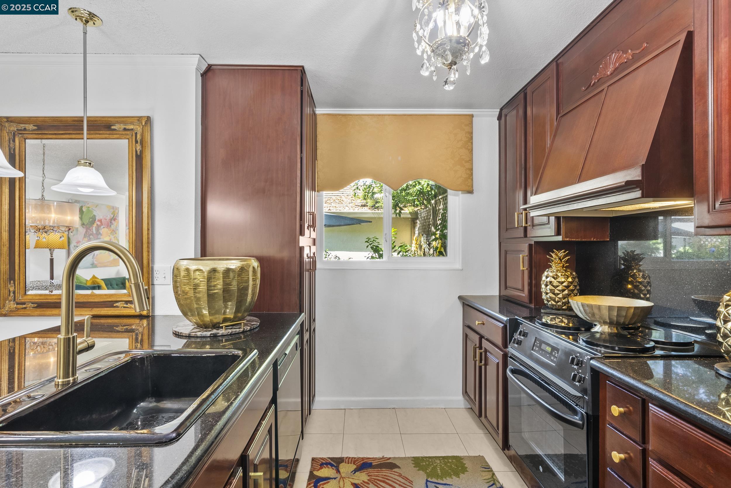 2972 Truett Ct, San Jose, California 95148, 3 Bedrooms Bedrooms, 6 Rooms Rooms,1 BathroomBathrooms,Residential,For Sale,2972 Truett Ct,41102673