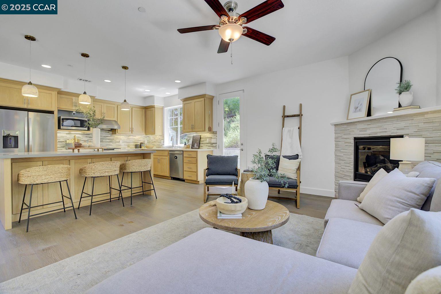 Detail Gallery Image 15 of 58 For 1200 Stonecrest Ln, Concord,  CA 94518 - 5 Beds | 3/1 Baths