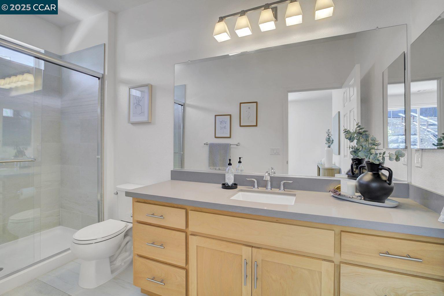 Detail Gallery Image 23 of 58 For 1200 Stonecrest Ln, Concord,  CA 94518 - 5 Beds | 3/1 Baths