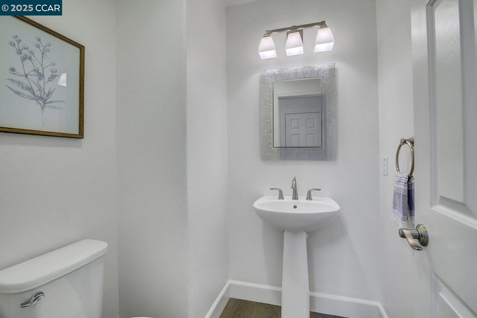 Detail Gallery Image 25 of 58 For 1200 Stonecrest Ln, Concord,  CA 94518 - 5 Beds | 3/1 Baths