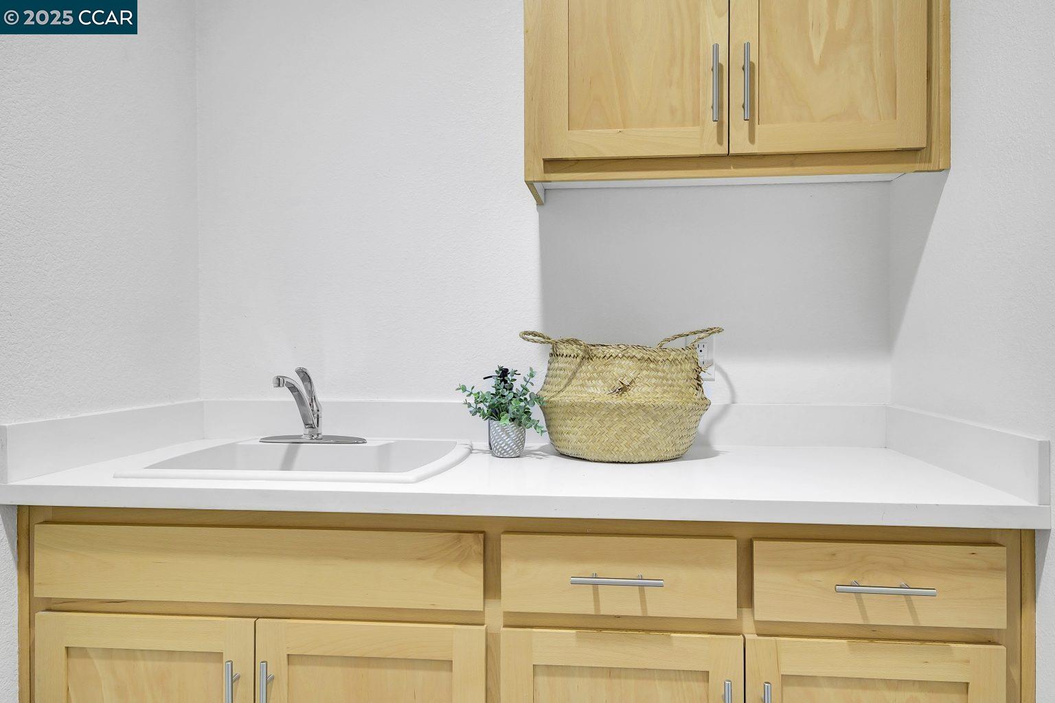 Detail Gallery Image 35 of 58 For 1200 Stonecrest Ln, Concord,  CA 94518 - 5 Beds | 3/1 Baths