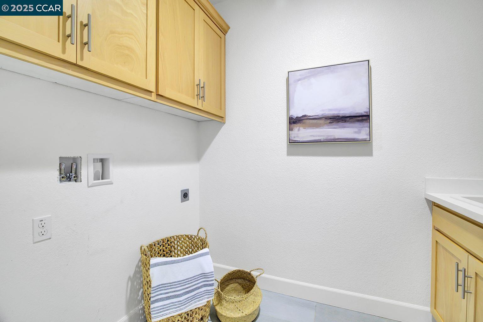 Detail Gallery Image 36 of 58 For 1200 Stonecrest Ln, Concord,  CA 94518 - 5 Beds | 3/1 Baths