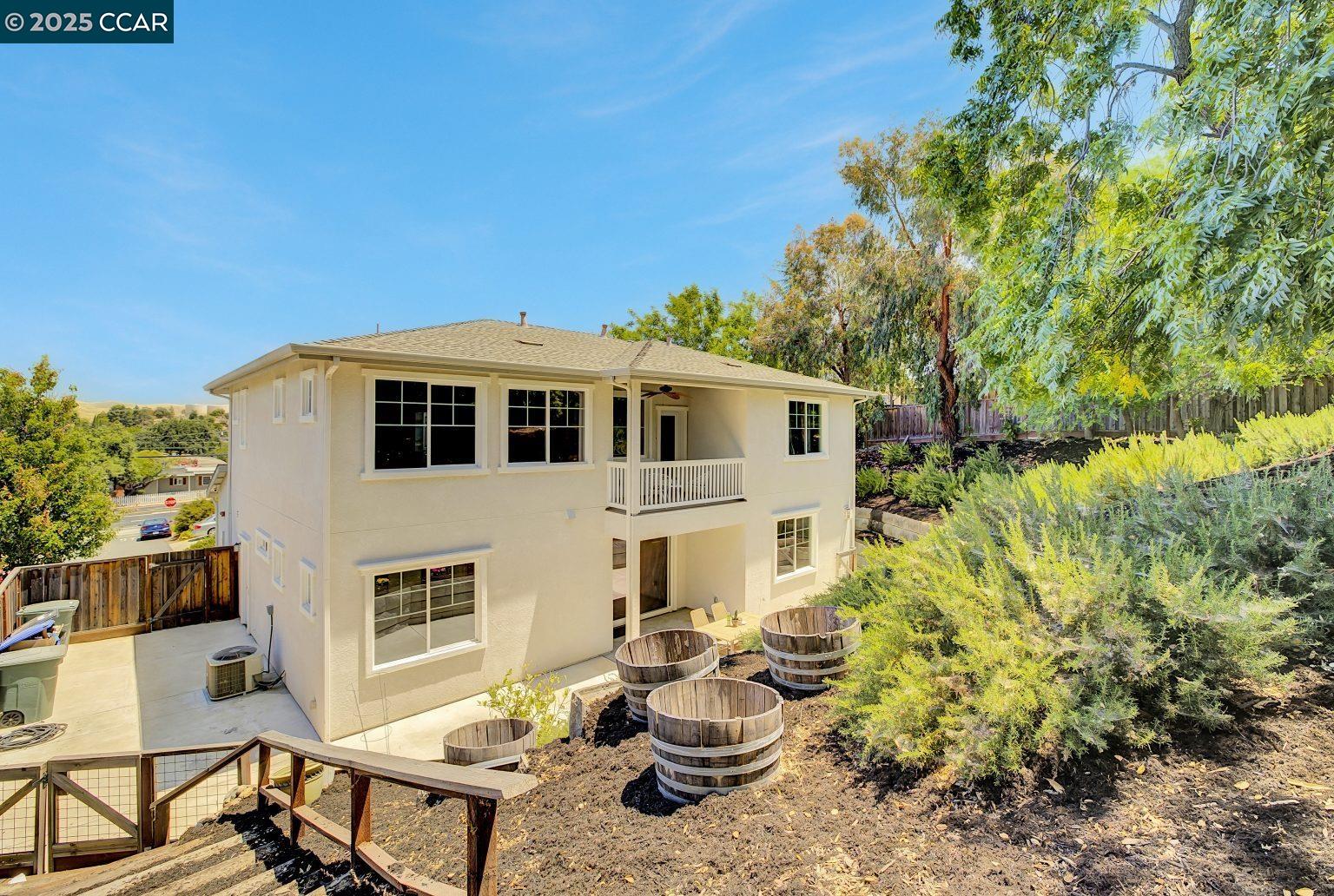 Detail Gallery Image 50 of 58 For 1200 Stonecrest Ln, Concord,  CA 94518 - 5 Beds | 3/1 Baths