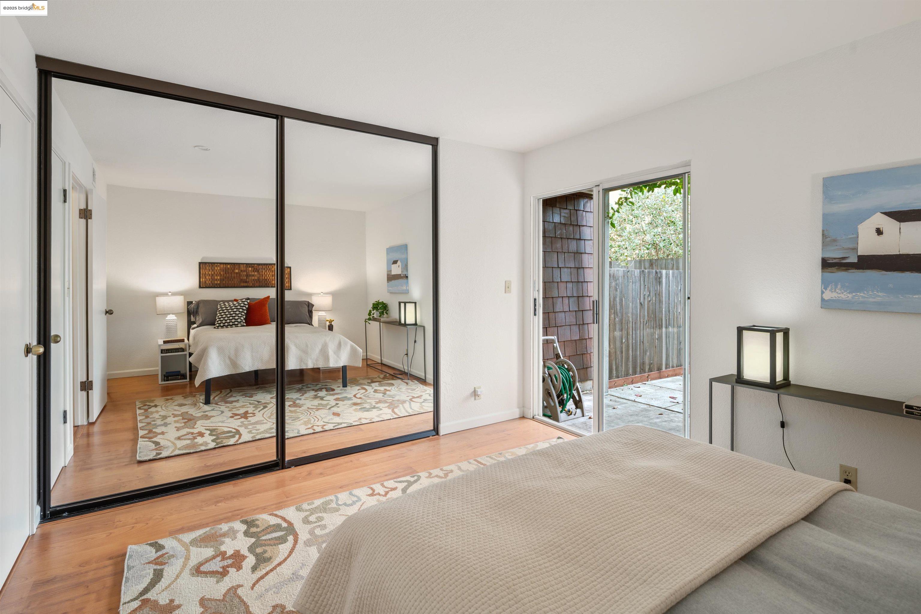 Detail Gallery Image 30 of 48 For 1812 Dwight Way #1/2,  Berkeley,  CA 94703 - 2 Beds | 1/1 Baths