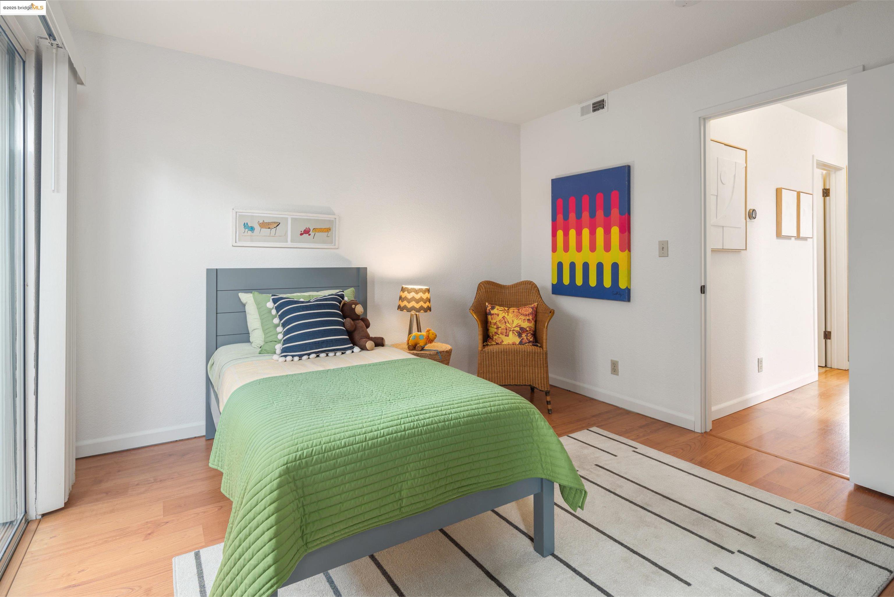 Detail Gallery Image 36 of 48 For 1812 Dwight Way #1/2,  Berkeley,  CA 94703 - 2 Beds | 1/1 Baths