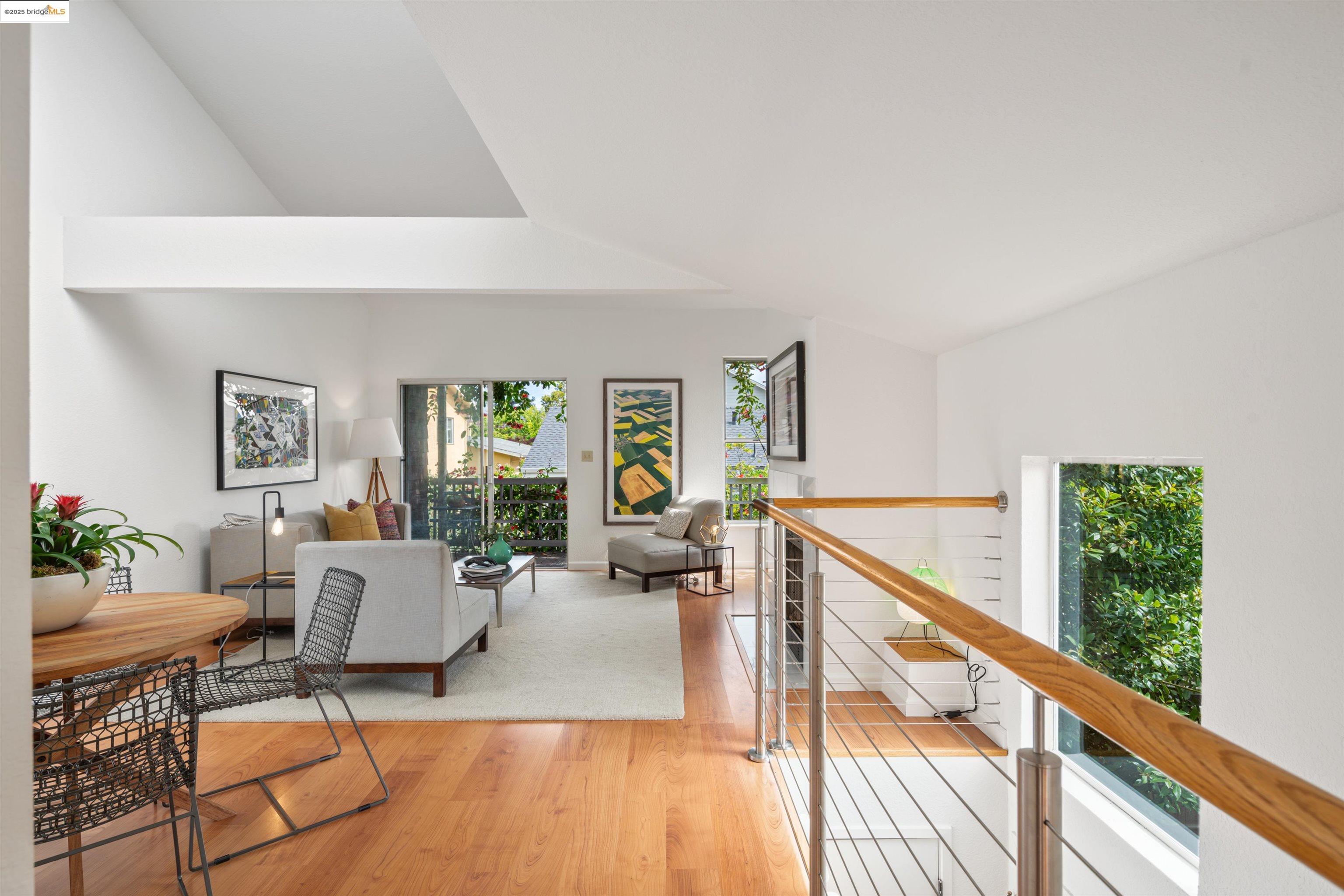 Photo #5: 41102677 Listing 