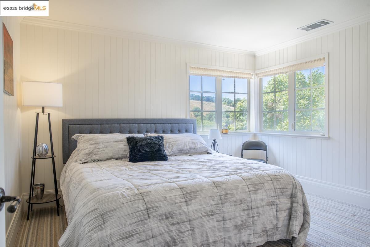 Detail Gallery Image 35 of 60 For 3165 Wooden Valley Rd, Napa,  CA 94558-9399 - 4 Beds | 5 Baths
