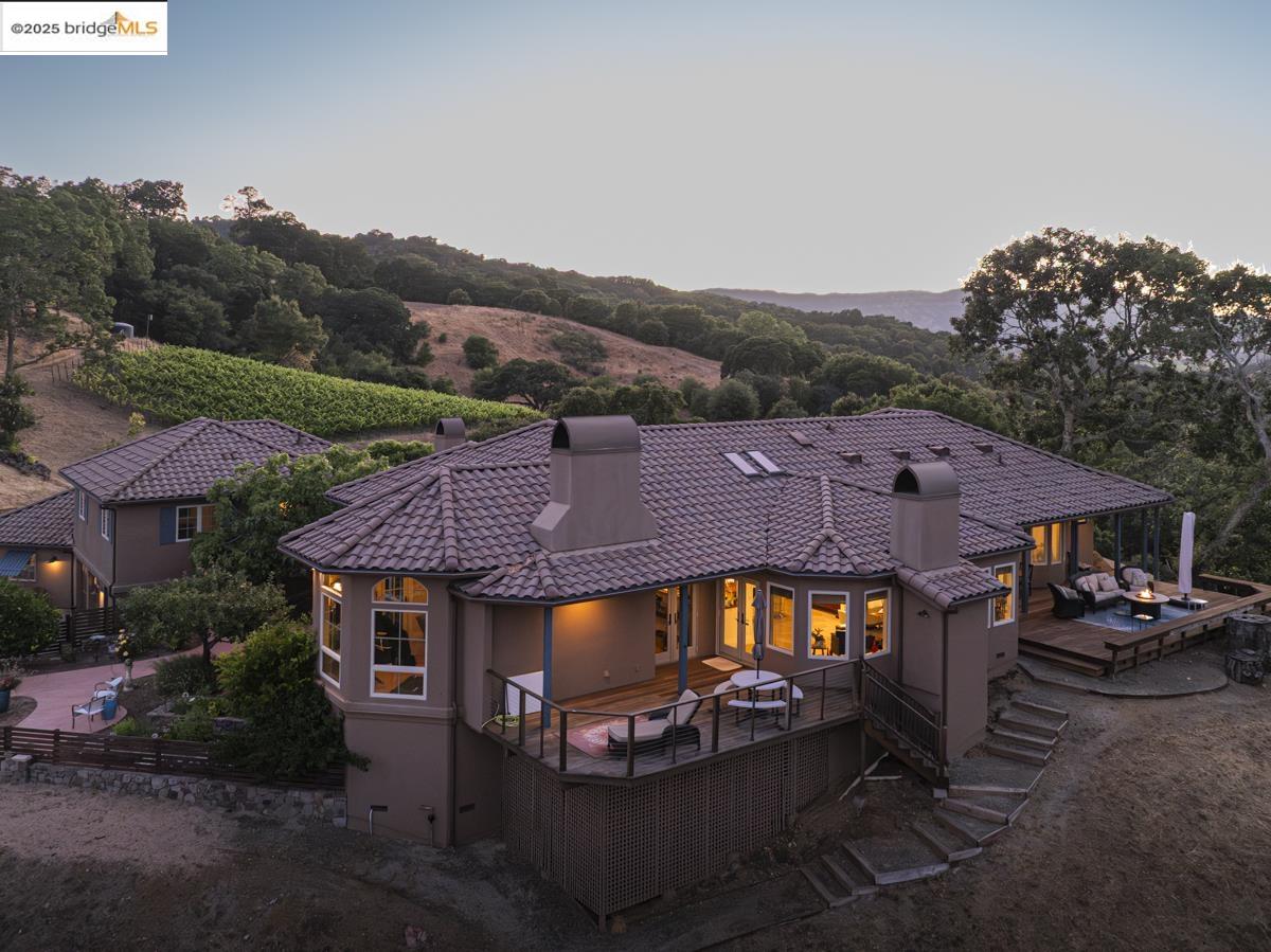 Detail Gallery Image 52 of 60 For 3165 Wooden Valley Rd, Napa,  CA 94558-9399 - 4 Beds | 5 Baths