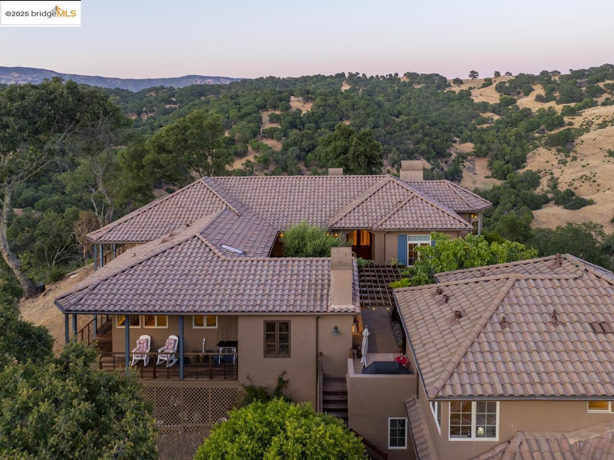 Detail Gallery Image 53 of 60 For 3165 Wooden Valley Rd, Napa,  CA 94558-9399 - 4 Beds | 5 Baths