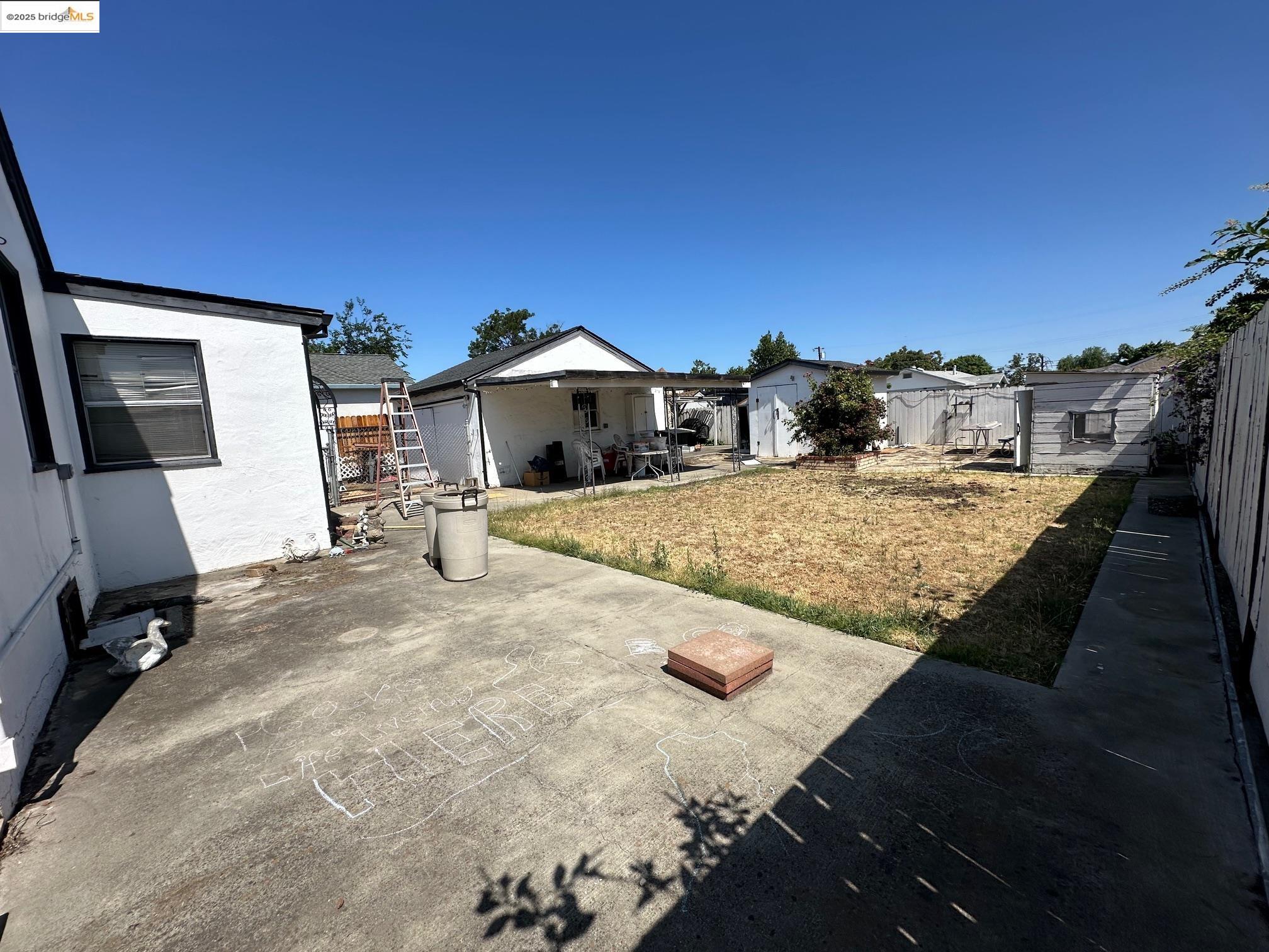 342 W Madill Street, Antioch, California 94509, 2 Bedrooms Bedrooms, 7 Rooms Rooms,1 BathroomBathrooms,Residential,For Sale,342 W Madill Street,41102683