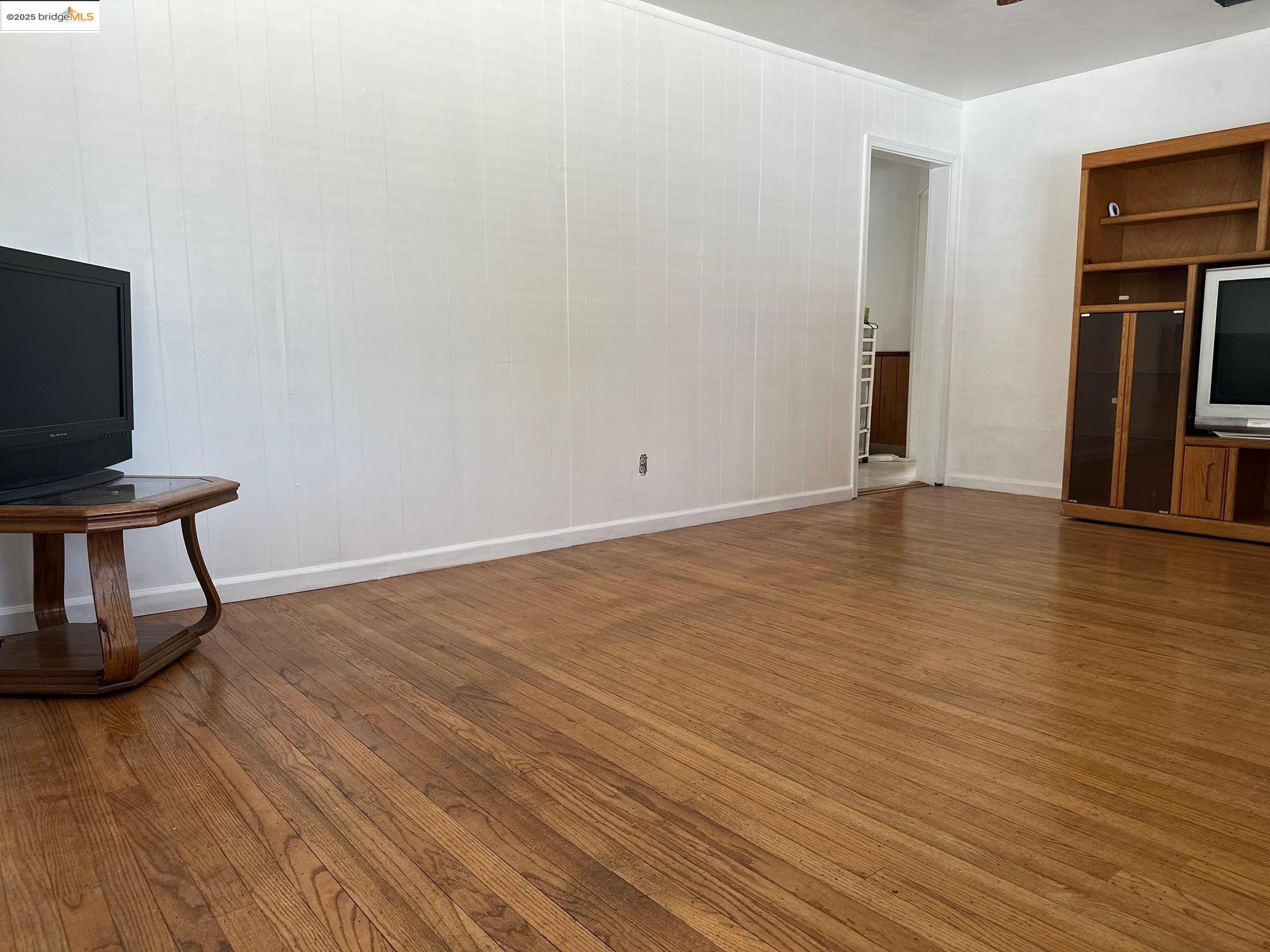 342 W Madill Street, Antioch, California 94509, 2 Bedrooms Bedrooms, 7 Rooms Rooms,1 BathroomBathrooms,Residential,For Sale,342 W Madill Street,41102683
