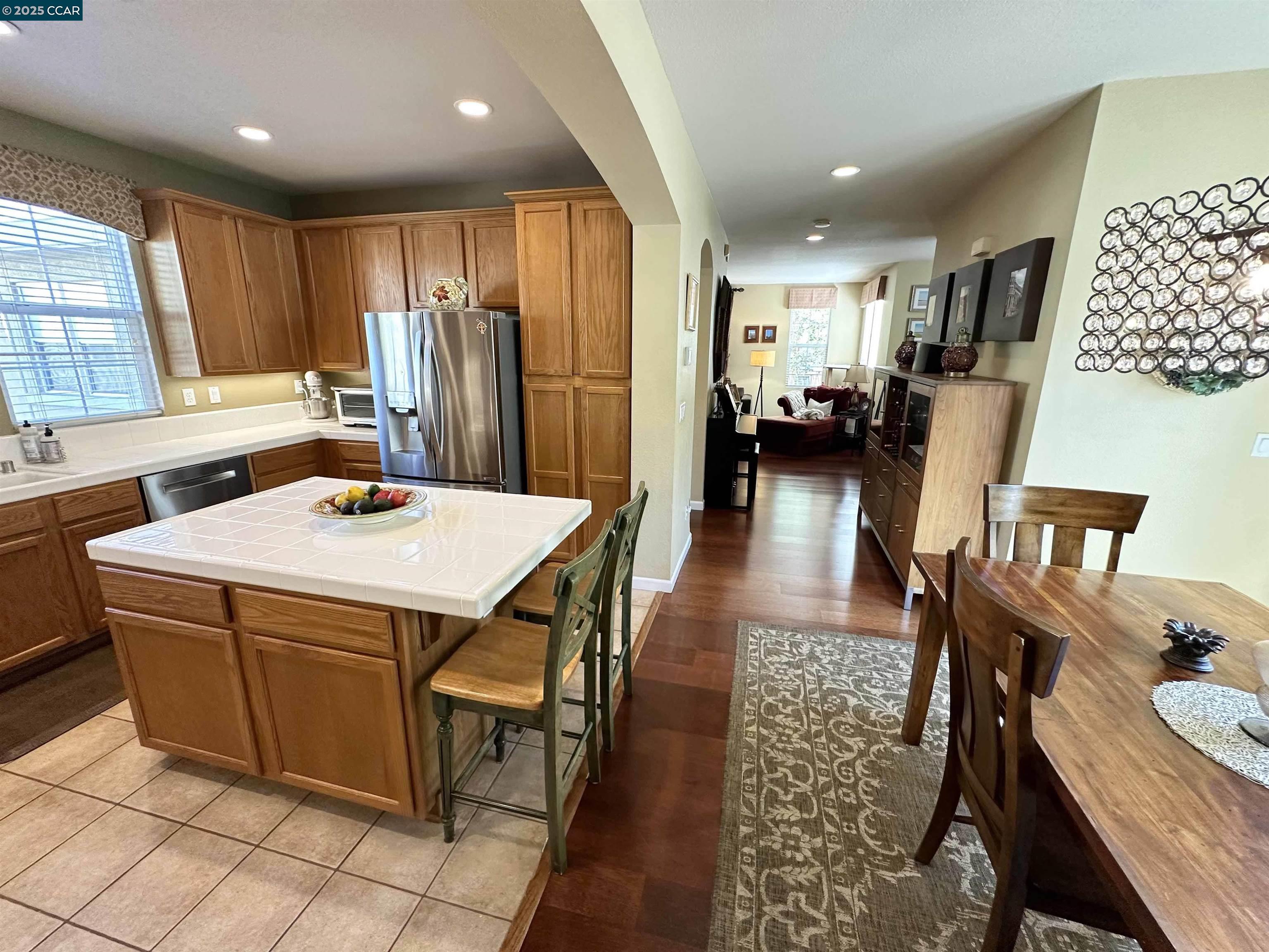 Photo #6: 41102684 Listing 