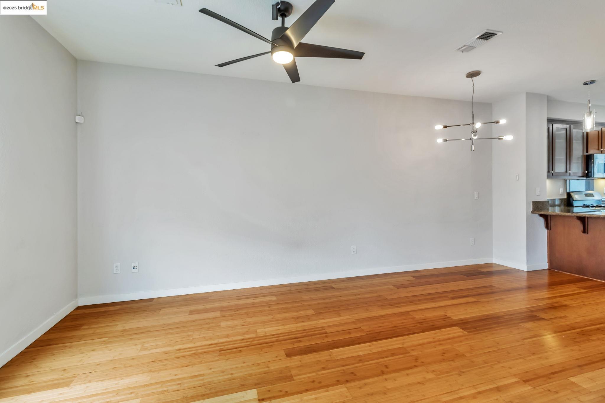 1759 14th st, Oakland, California 94607, 2 Bedrooms Bedrooms, 5 Rooms Rooms,2 BathroomsBathrooms,Residential,For Sale,1759 14th st,41102685