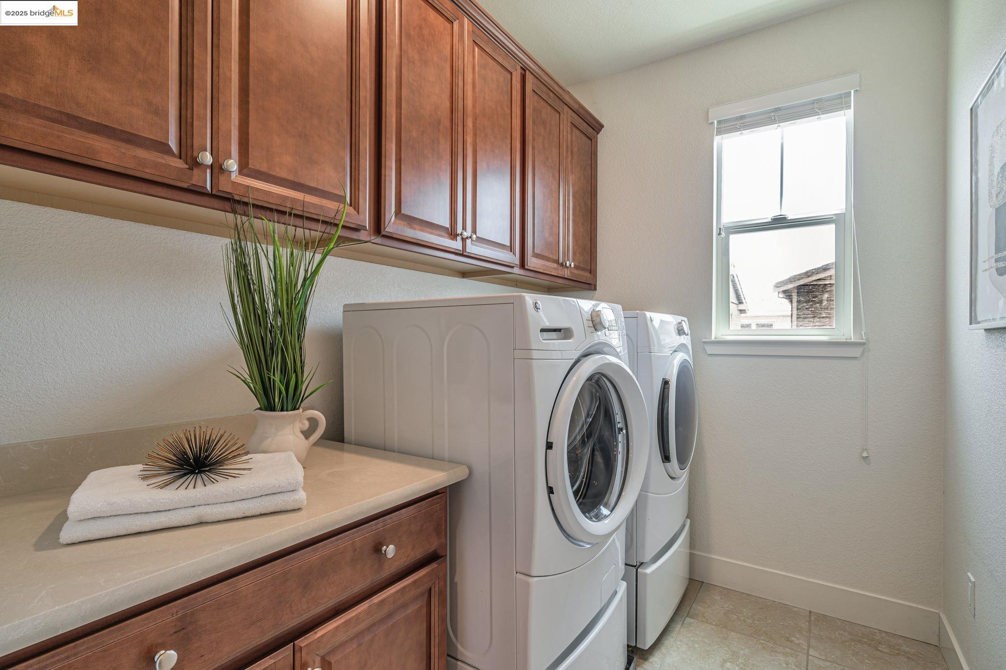 Detail Gallery Image 31 of 46 For 2843 Alliston Loop, Dublin,  CA 94568 - 4 Beds | 3 Baths