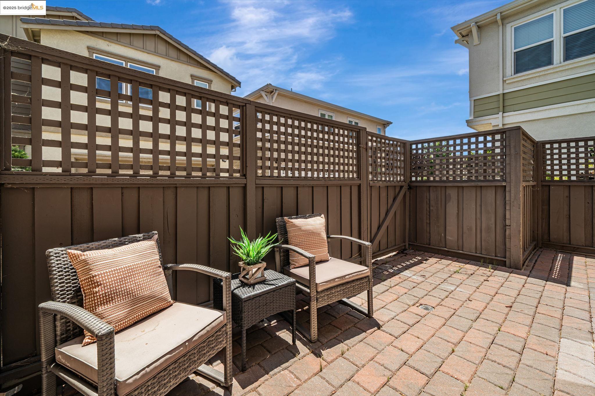 Detail Gallery Image 33 of 46 For 2843 Alliston Loop, Dublin,  CA 94568 - 4 Beds | 3 Baths