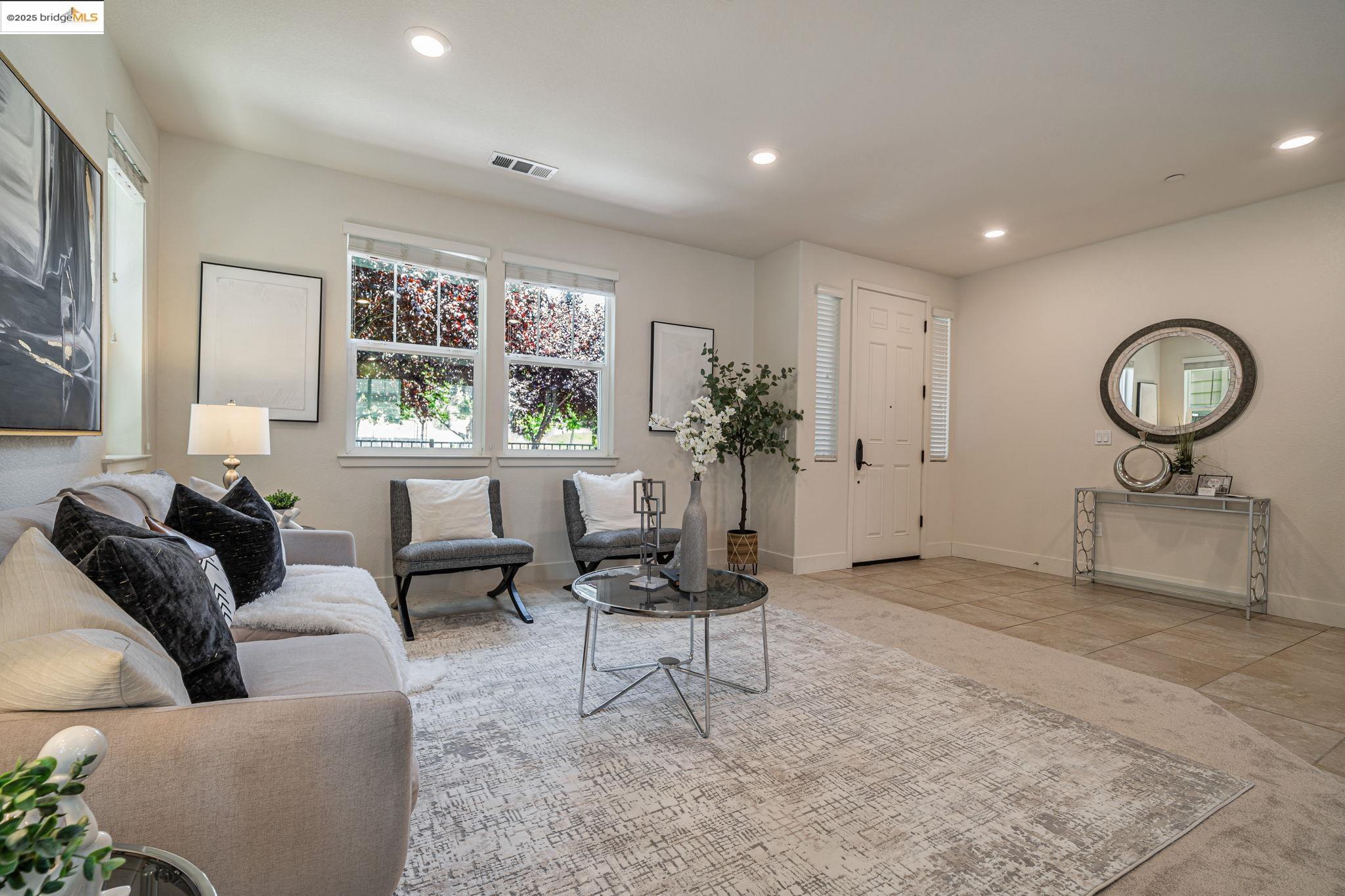 Detail Gallery Image 6 of 46 For 2843 Alliston Loop, Dublin,  CA 94568 - 4 Beds | 3 Baths