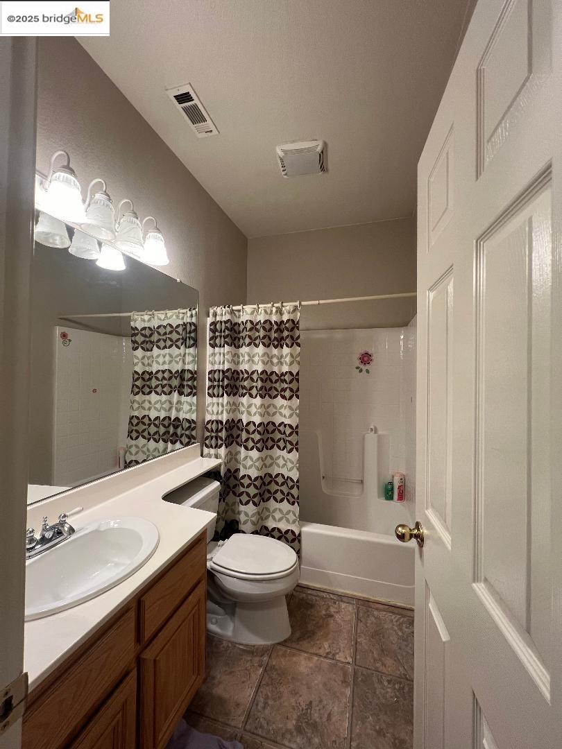 2352 Whitetail Dr, Antioch, California 94531, 3 Bedrooms Bedrooms, 7 Rooms Rooms,2 BathroomsBathrooms,Residential Lease,For Rent,2352 Whitetail Dr,41102689