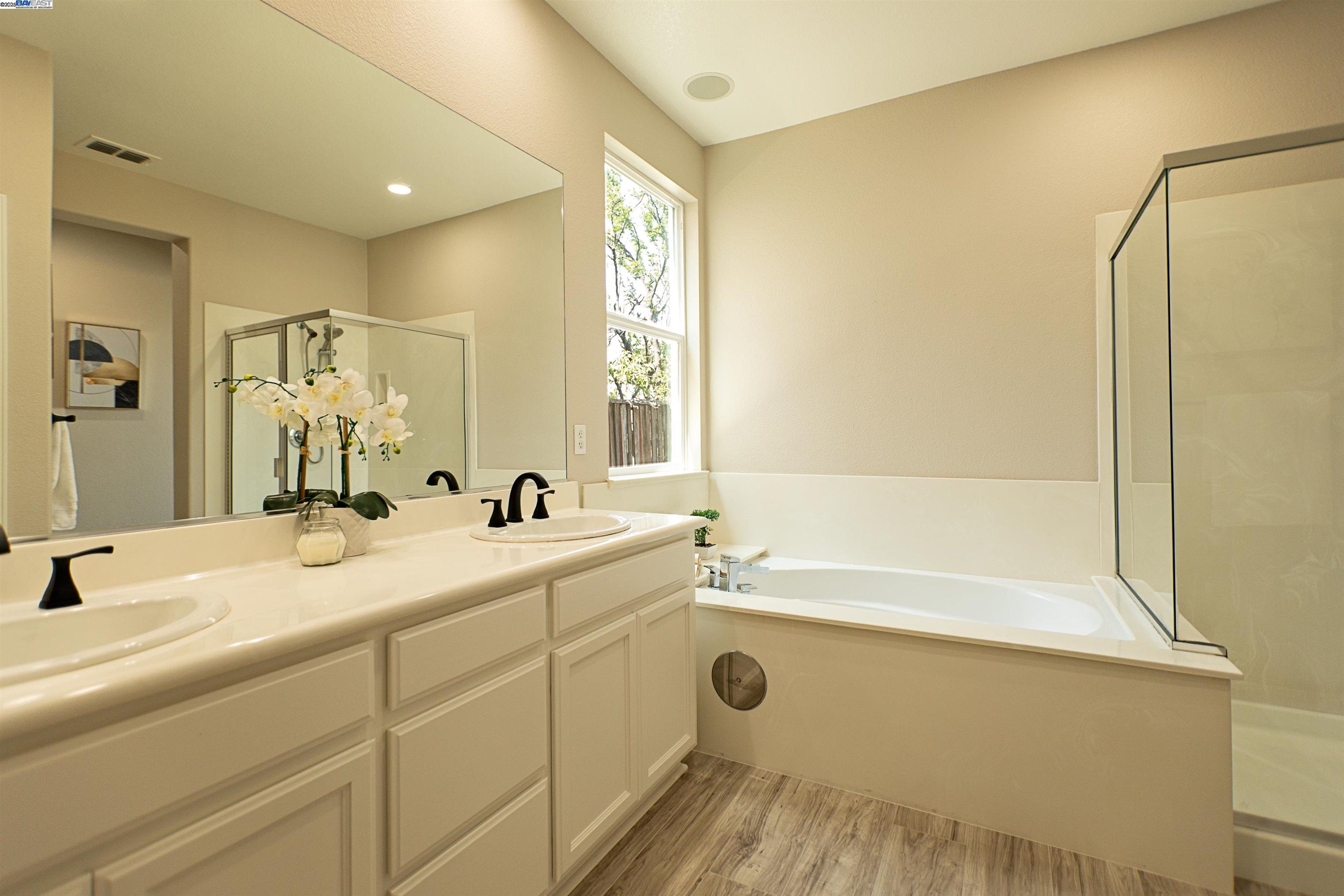 Detail Gallery Image 32 of 44 For 901 Kennedy Pl, Tracy,  CA 95377 - 3 Beds | 2 Baths