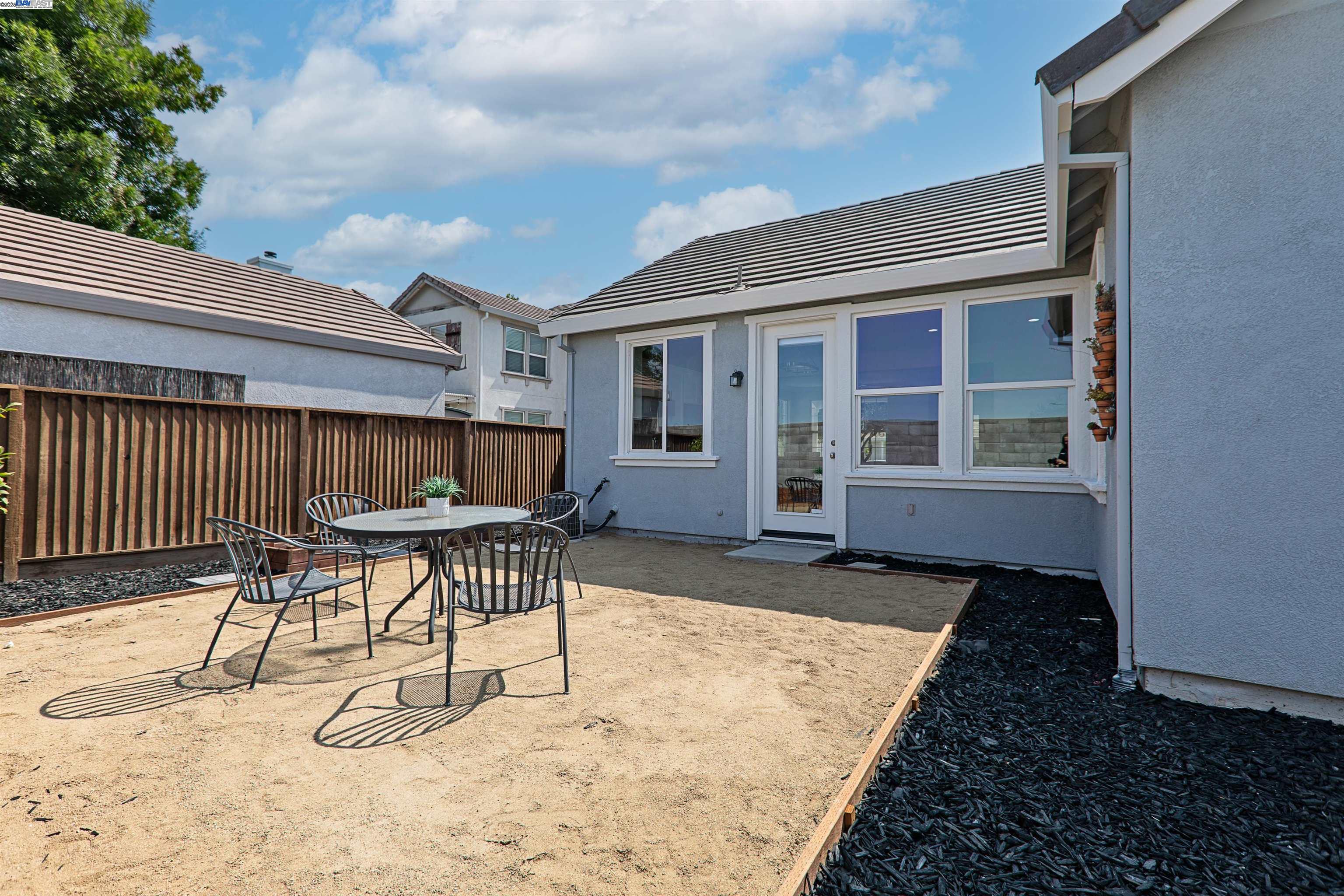 Detail Gallery Image 43 of 44 For 901 Kennedy Pl, Tracy,  CA 95377 - 3 Beds | 2 Baths
