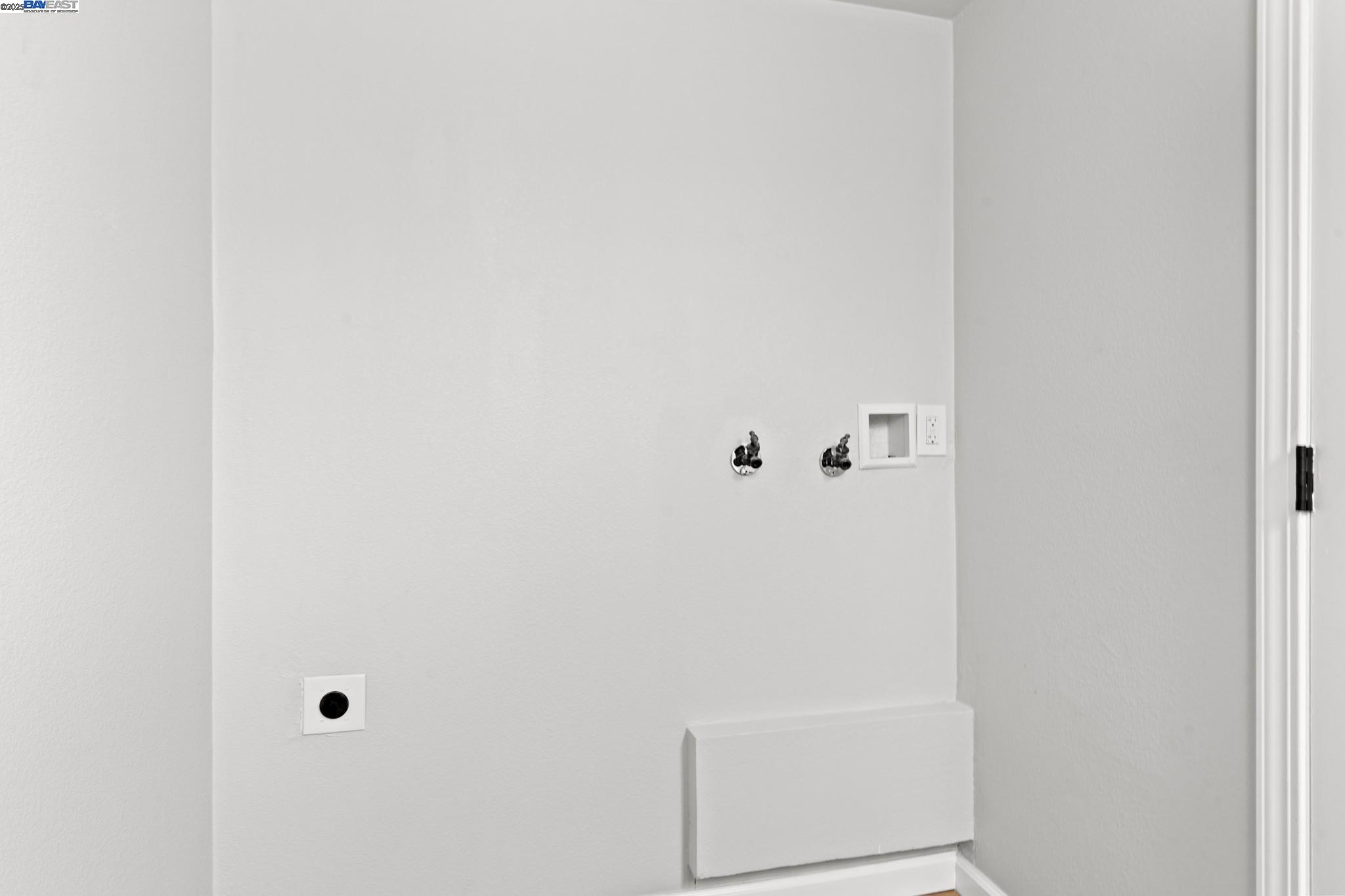 Detail Gallery Image 17 of 37 For 14658 Tiburon Road, San Leandro,  CA 94577 - 5 Beds | 2 Baths