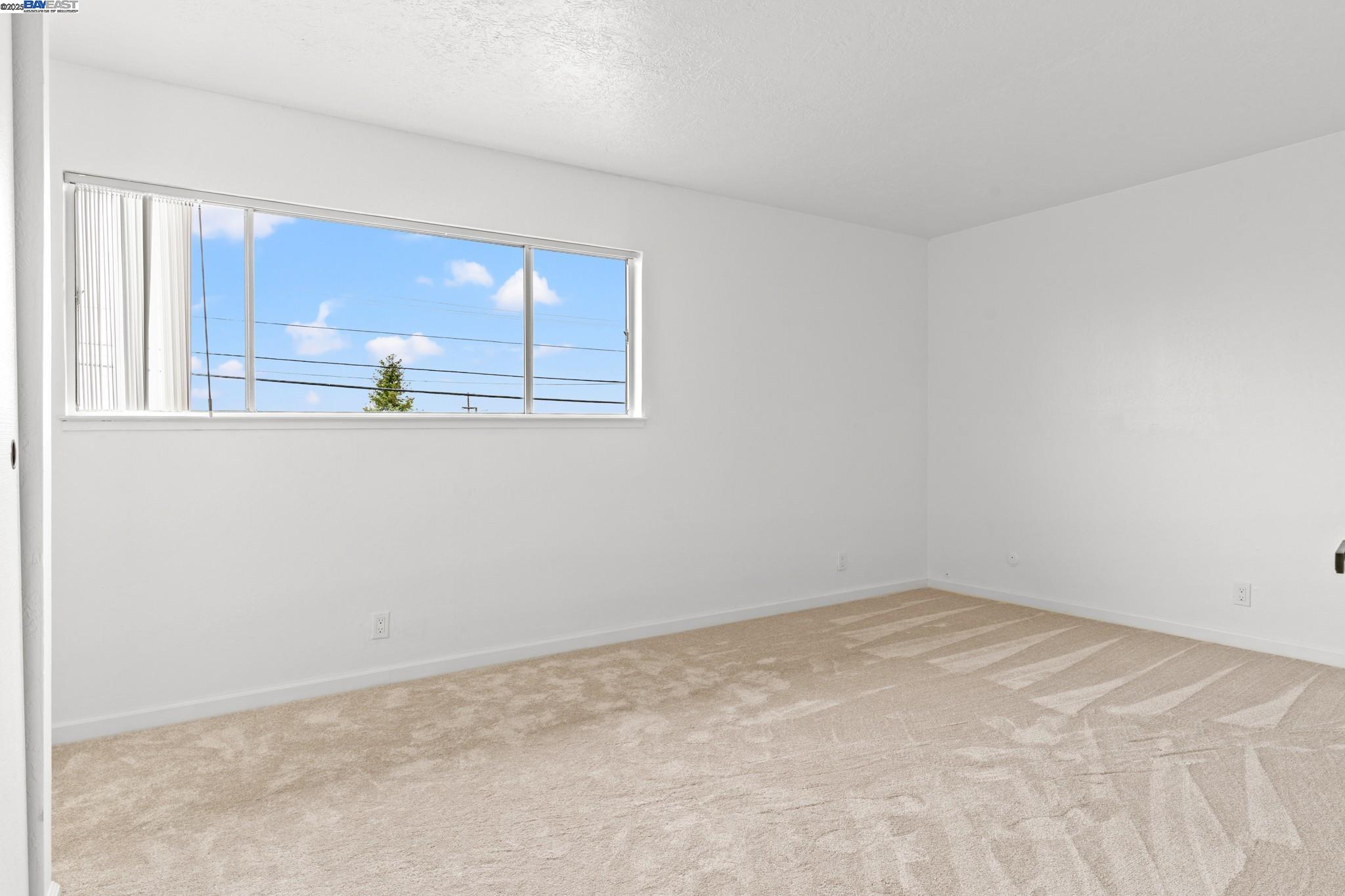 Detail Gallery Image 26 of 37 For 14658 Tiburon Road, San Leandro,  CA 94577 - 5 Beds | 2 Baths
