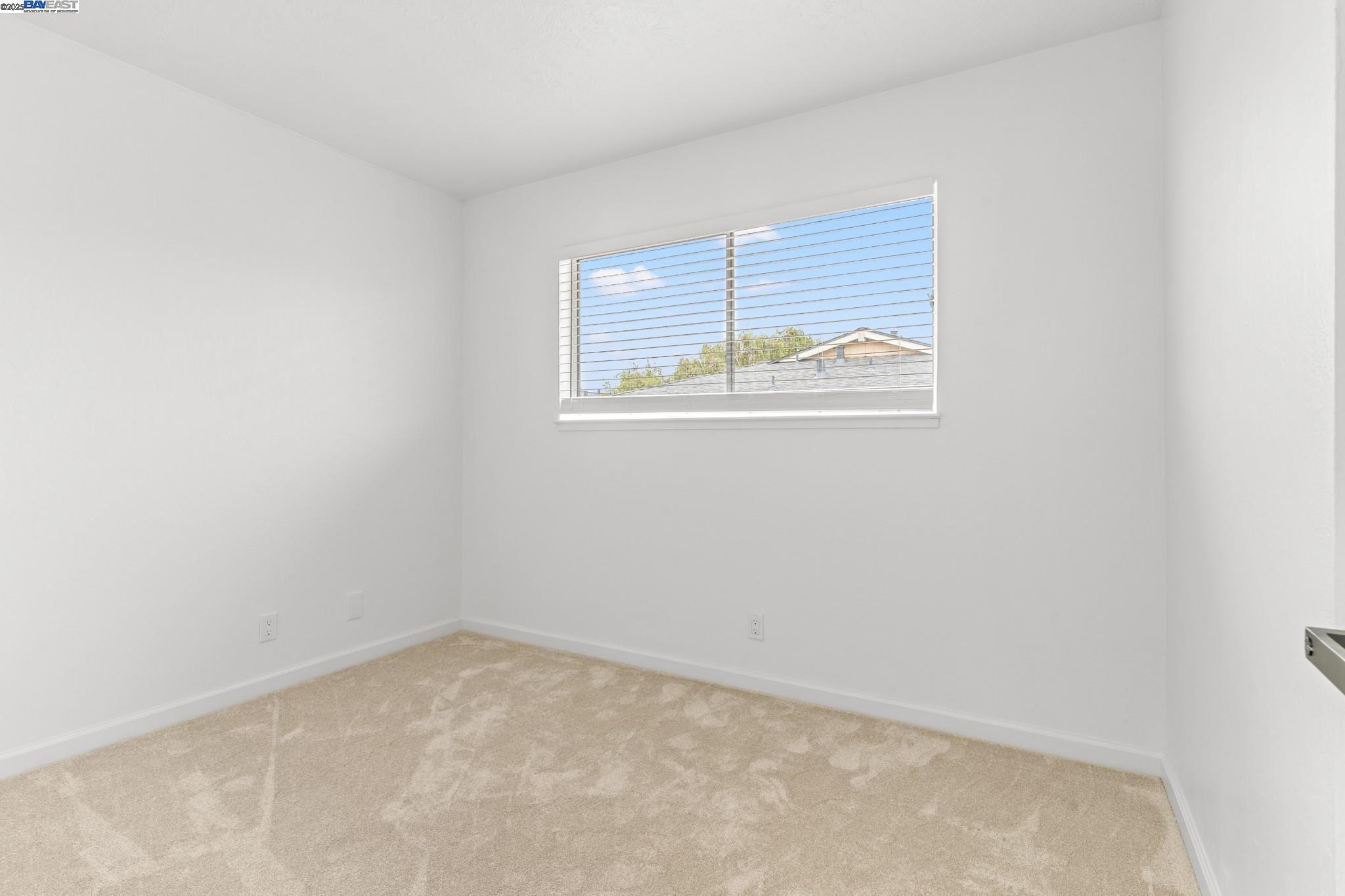 Detail Gallery Image 29 of 37 For 14658 Tiburon Road, San Leandro,  CA 94577 - 5 Beds | 2 Baths