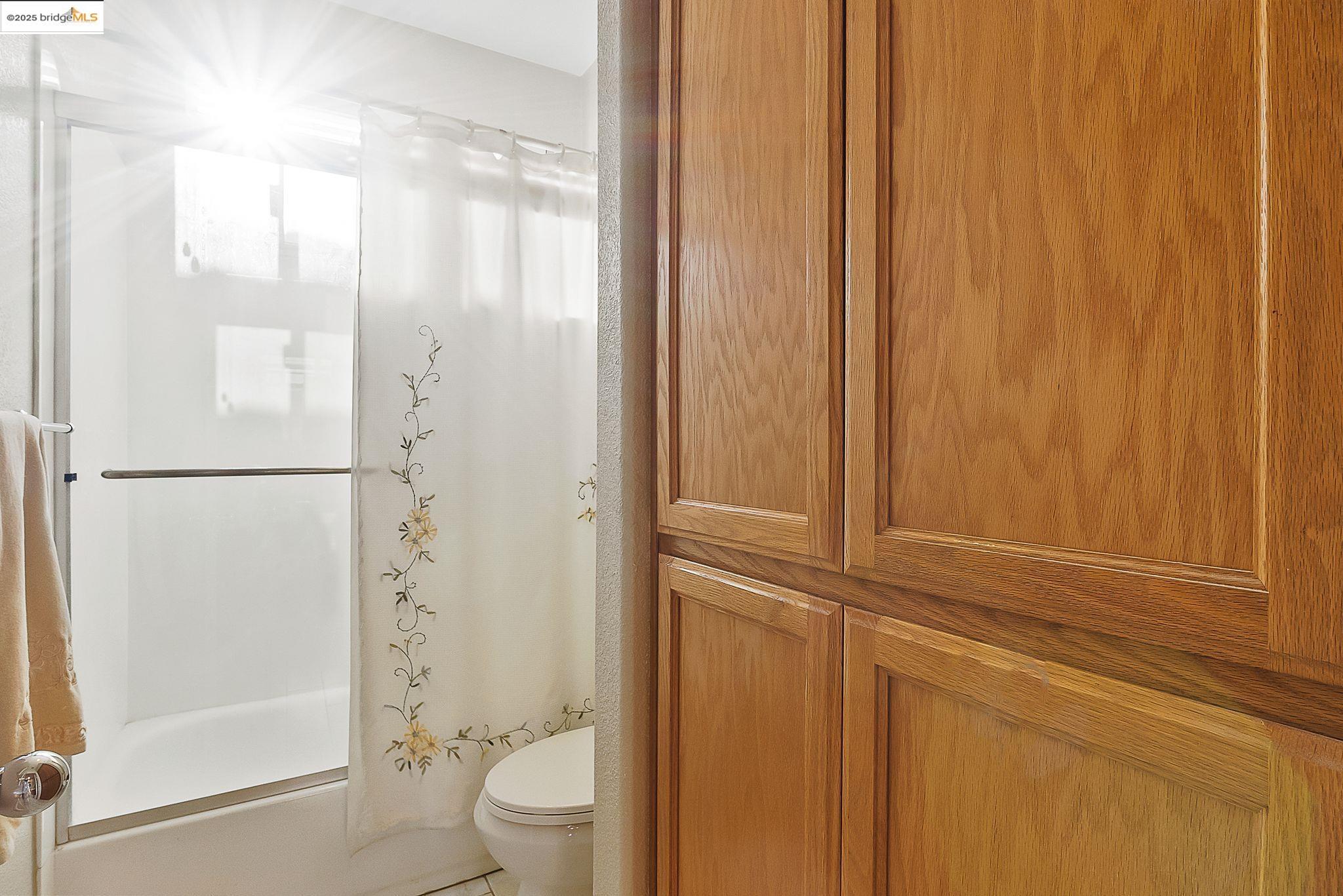 Detail Gallery Image 21 of 32 For 217 Dorchester Ct, Discovery Bay,  CA 94505 - 5 Beds | 4/1 Baths