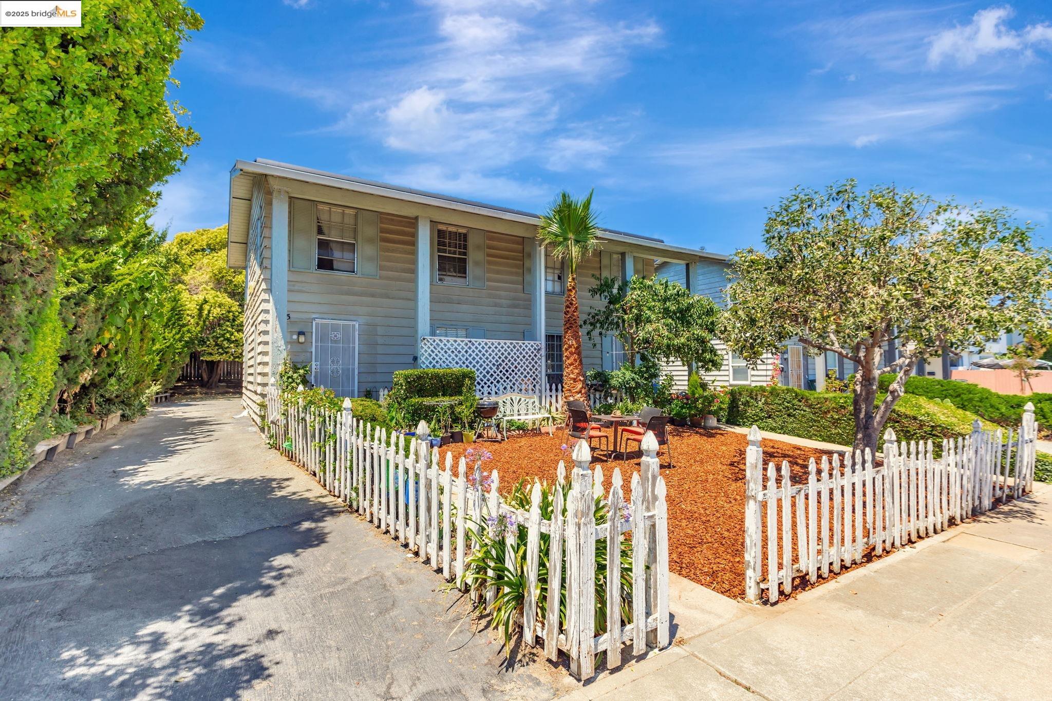 Thumbnail for 745 Reseda Dr, Sunnyvale, CA 94087