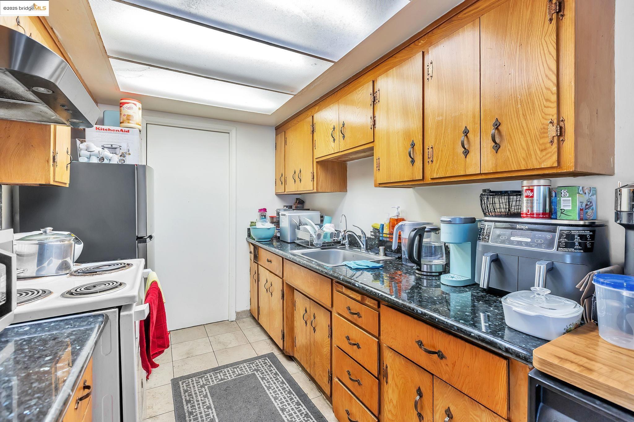 Detail Gallery Image 26 of 52 For 745 Reseda Dr, Sunnyvale,  CA 94087 - – Beds | – Baths