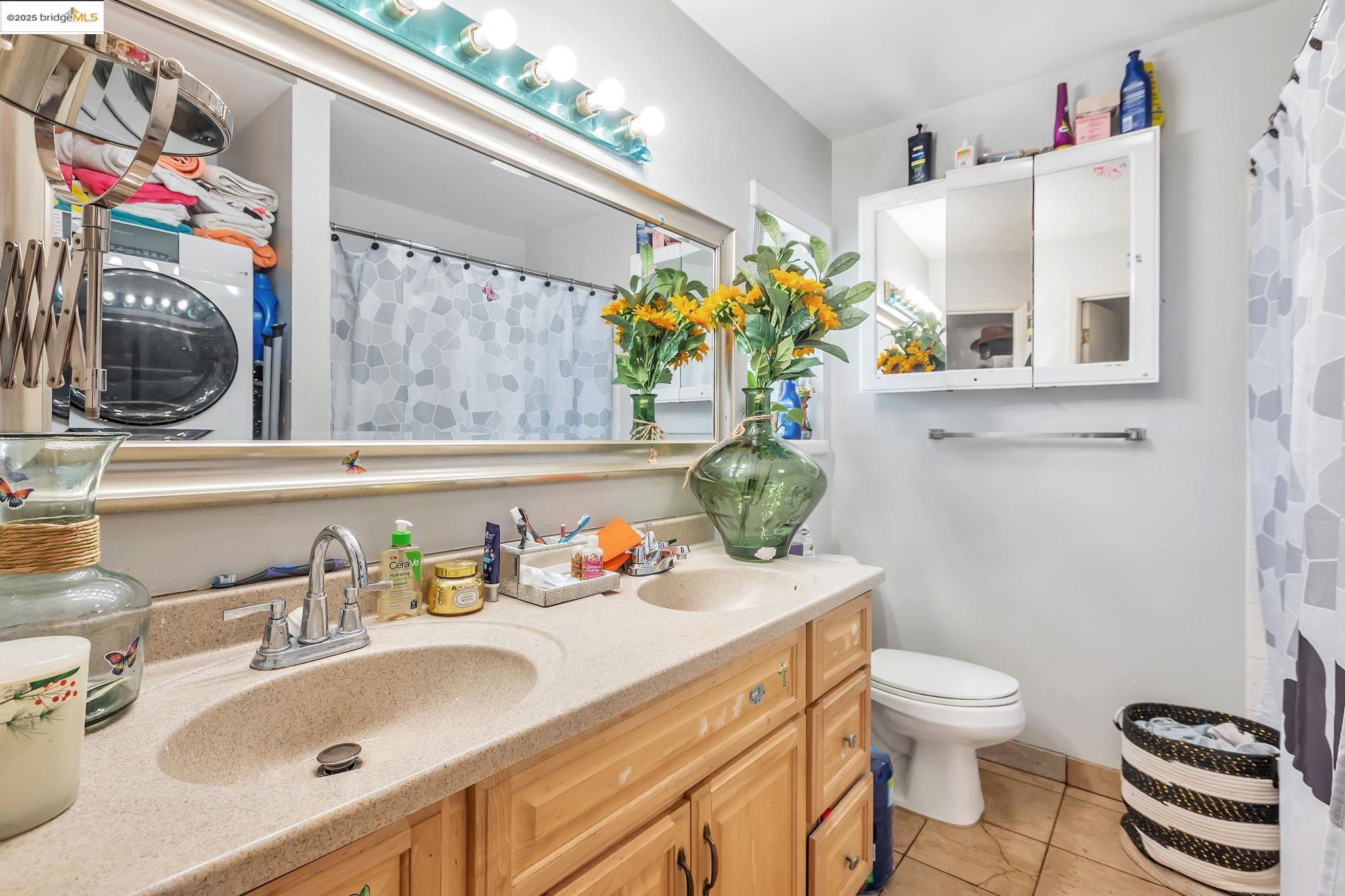 Detail Gallery Image 38 of 52 For 745 Reseda Dr, Sunnyvale,  CA 94087 - – Beds | – Baths