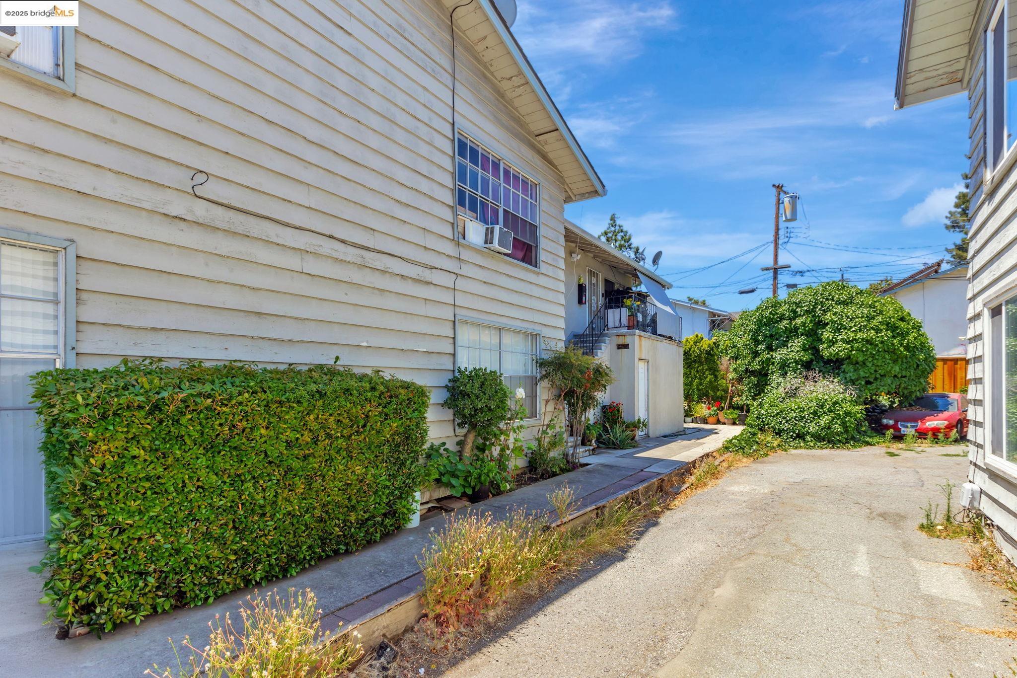 Detail Gallery Image 40 of 52 For 745 Reseda Dr, Sunnyvale,  CA 94087 - – Beds | – Baths