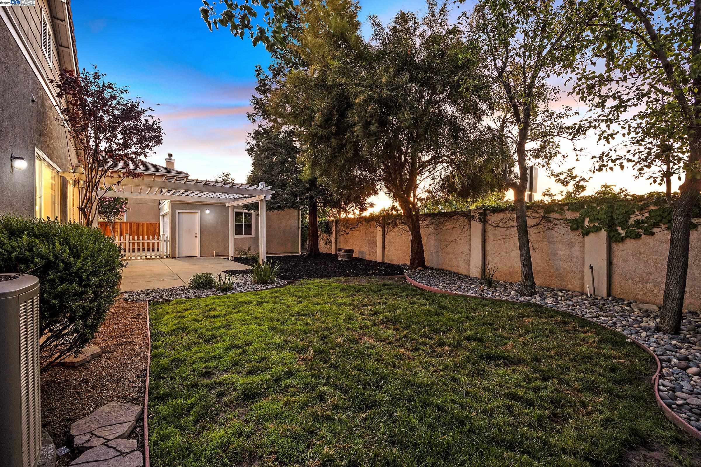 Detail Gallery Image 37 of 42 For 6424 Altamar Cir., Livermore,  CA 94550 - 4 Beds | 2 Baths