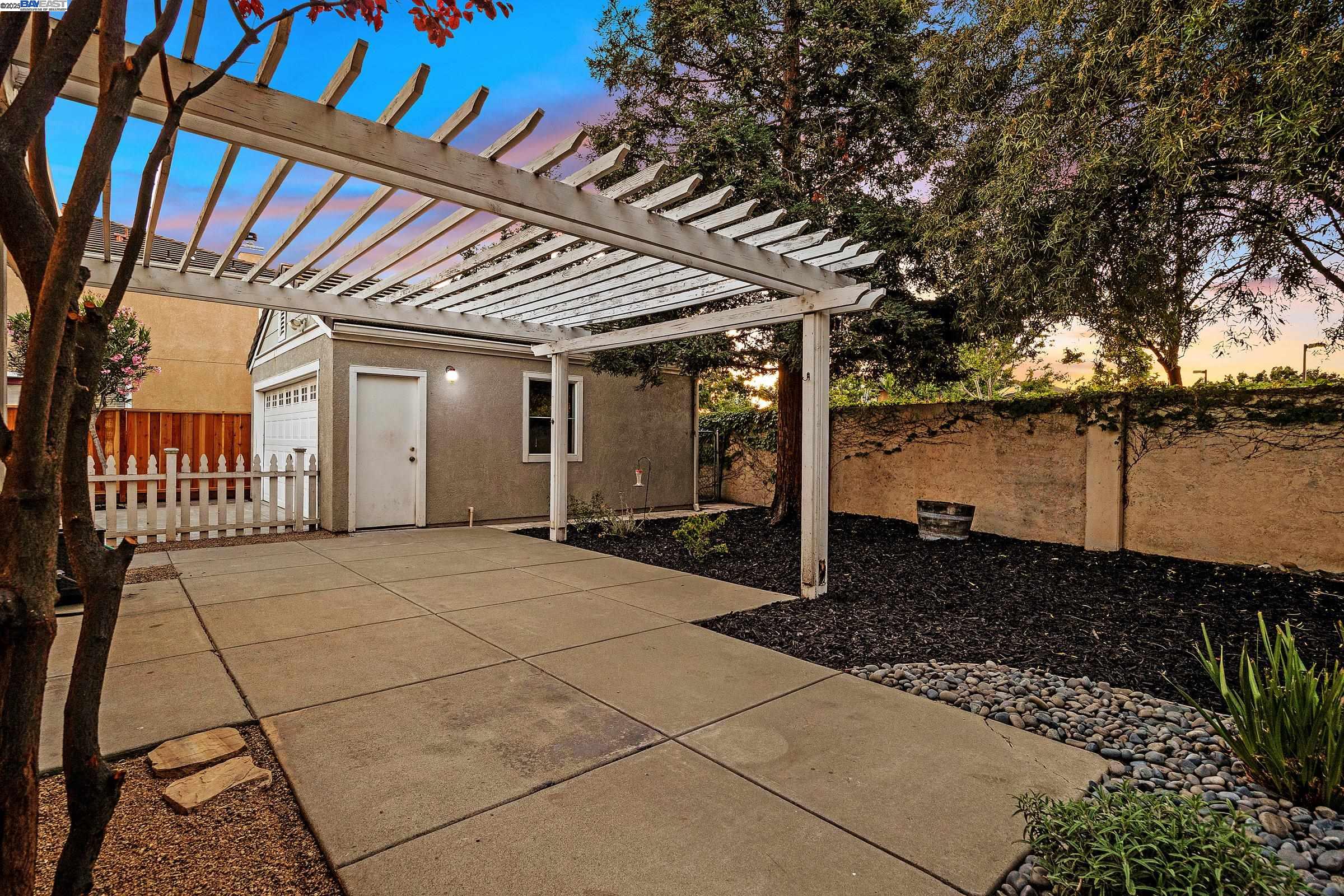 Detail Gallery Image 39 of 42 For 6424 Altamar Cir., Livermore,  CA 94550 - 4 Beds | 2 Baths